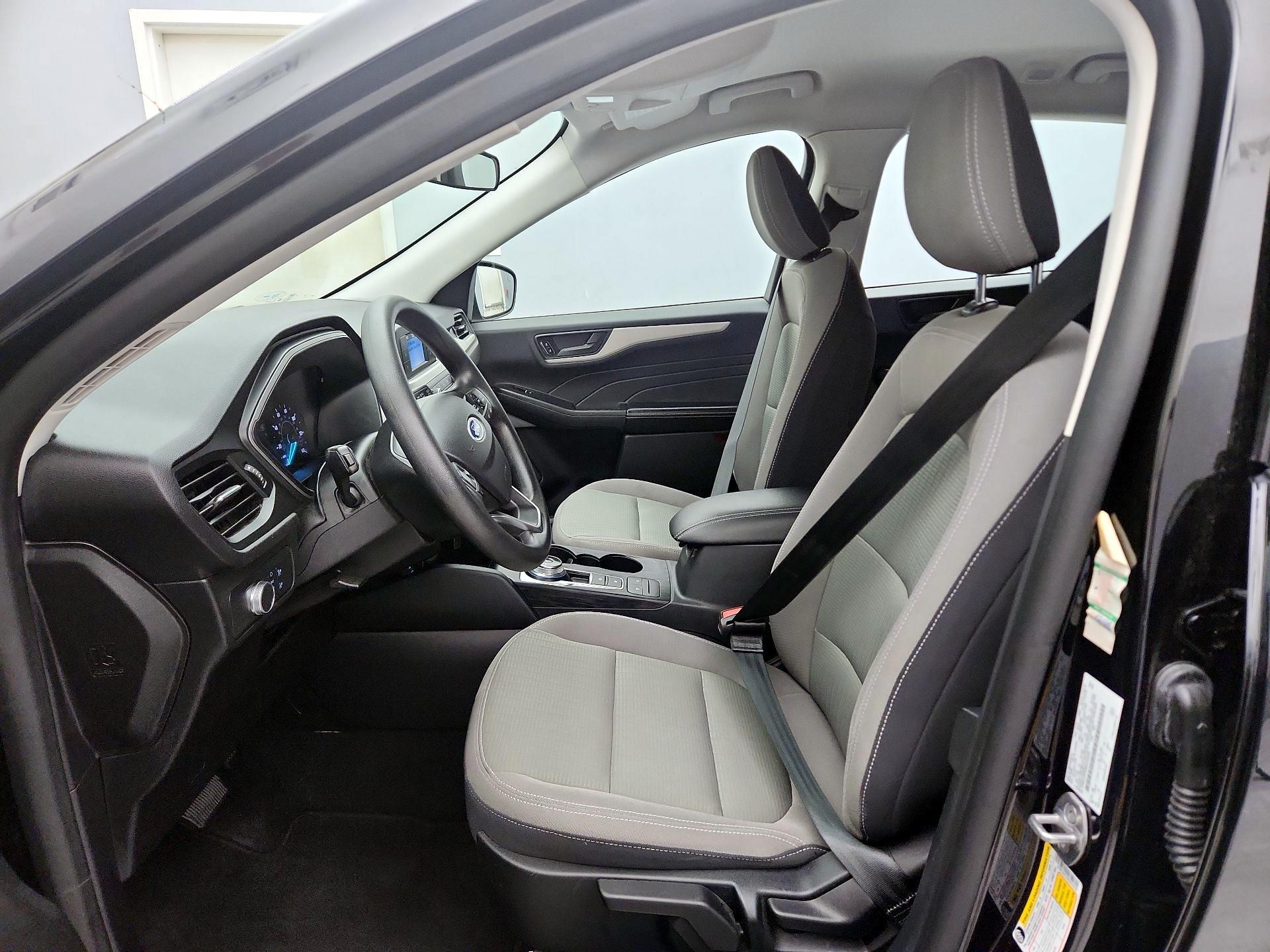 Thumbnail: 2021 Ford Escape - 11