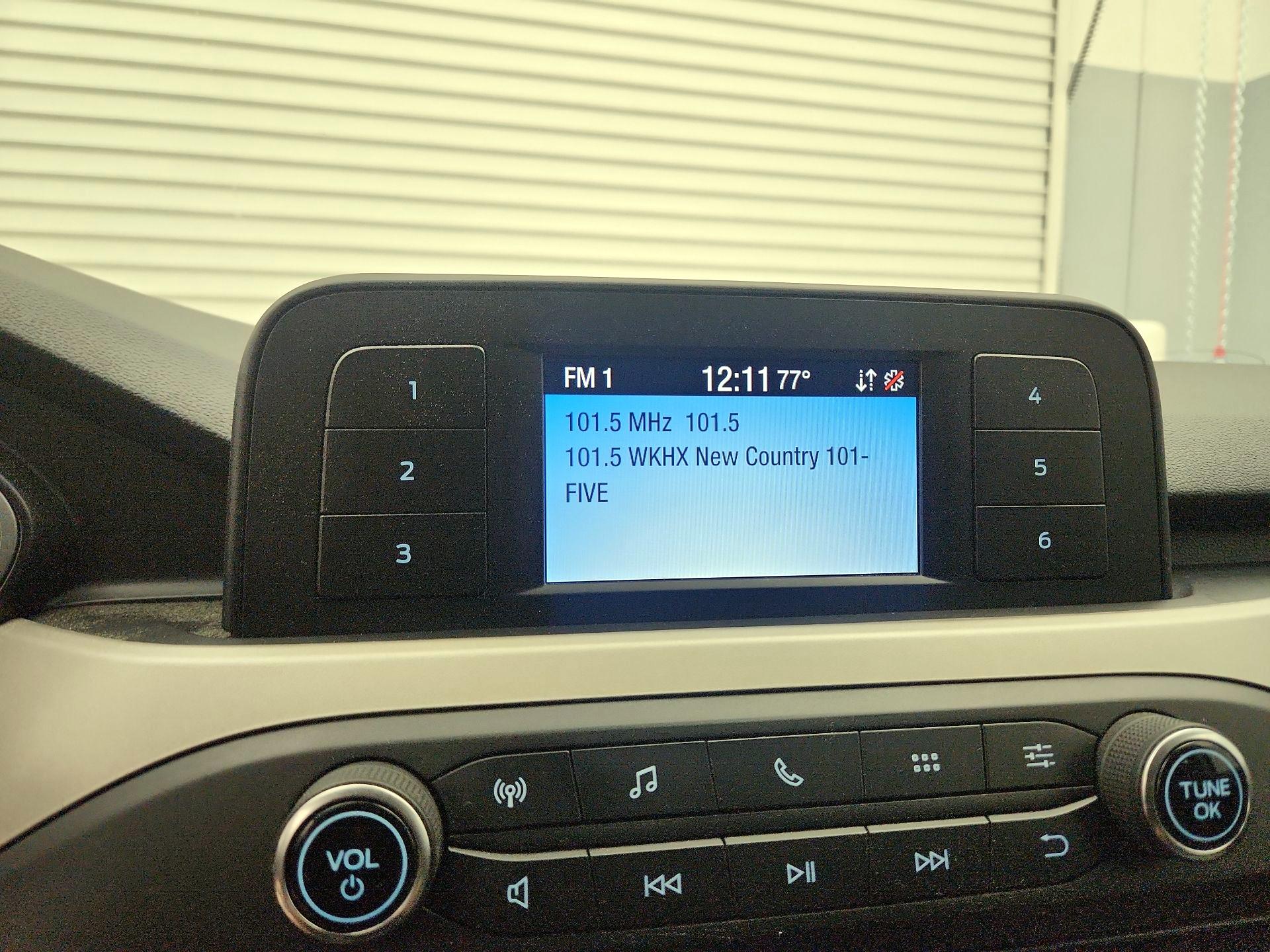 Thumbnail: 2021 Ford Escape - 15