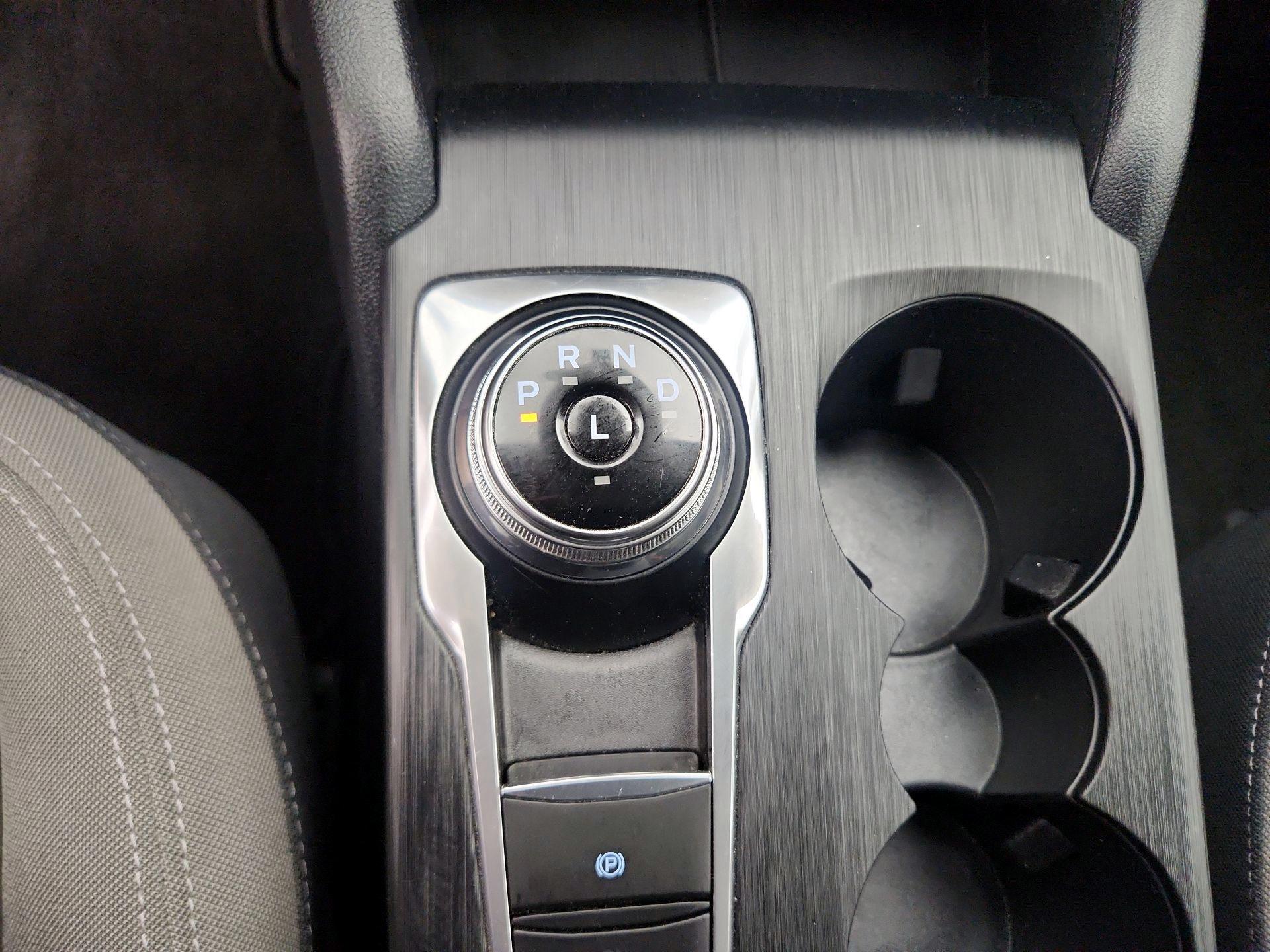 Thumbnail: 2021 Ford Escape - 17