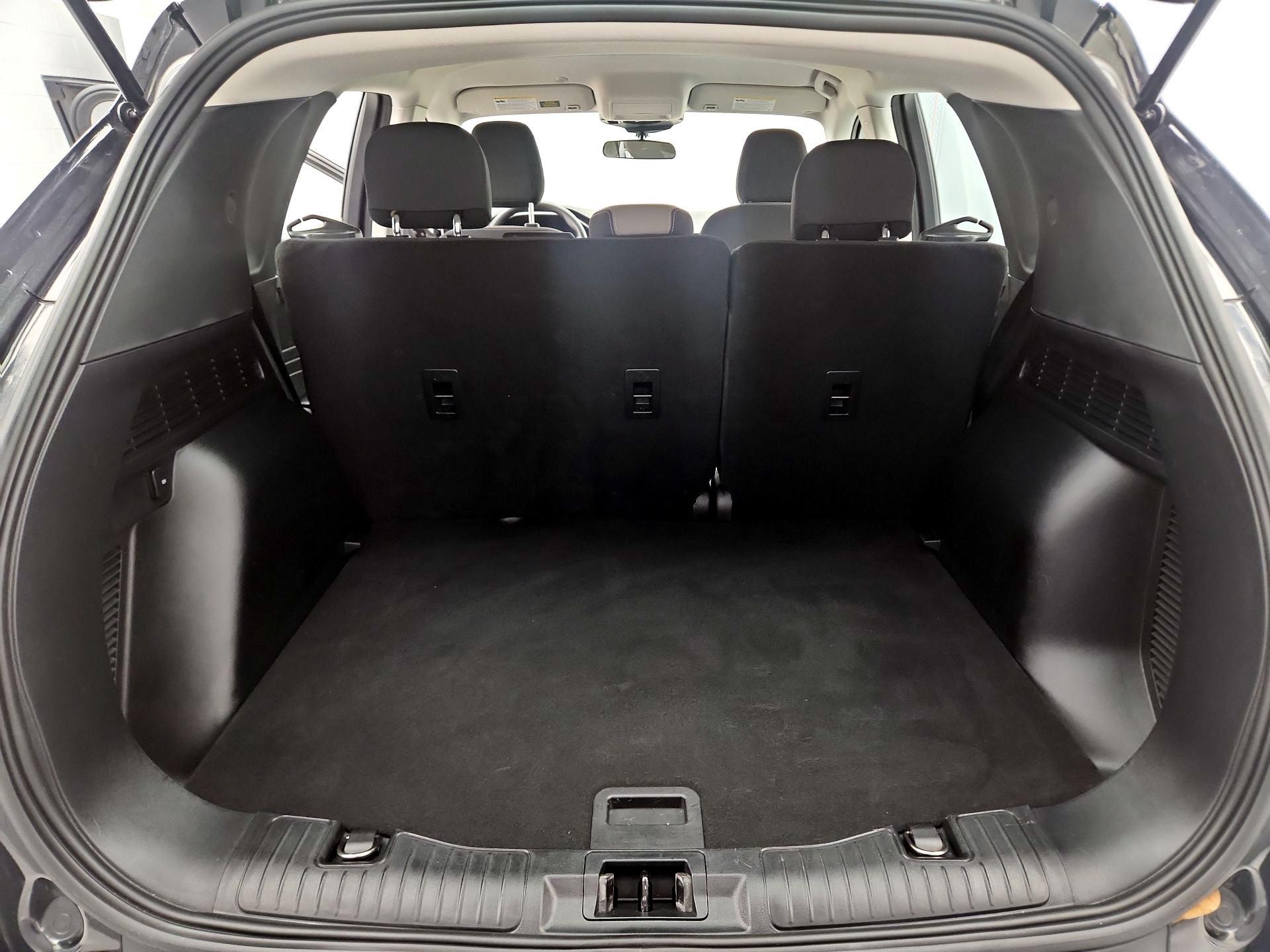 Thumbnail: 2021 Ford Escape - 20