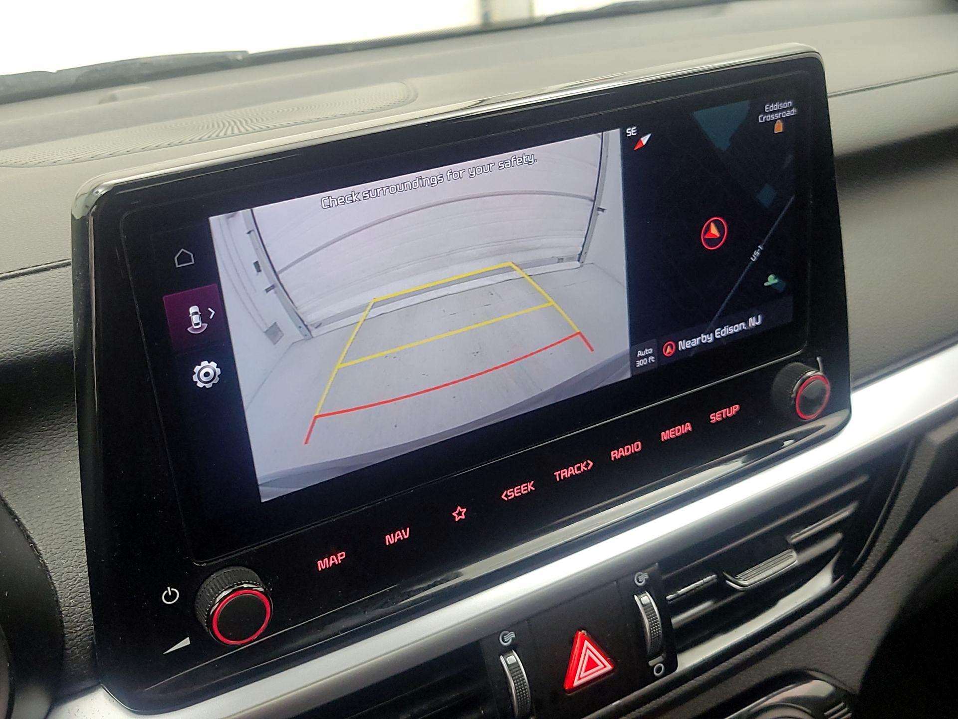 Thumbnail: 2023 Kia Forte - 15