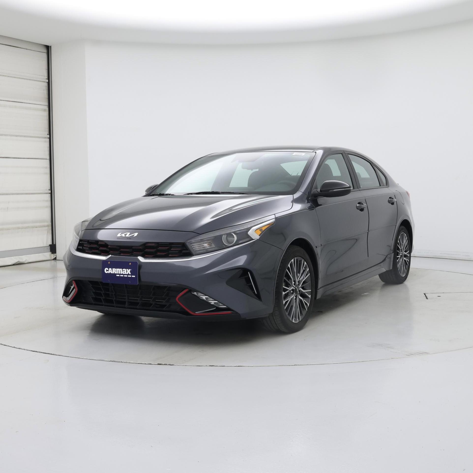 Thumbnail: 2023 Kia Forte - 4