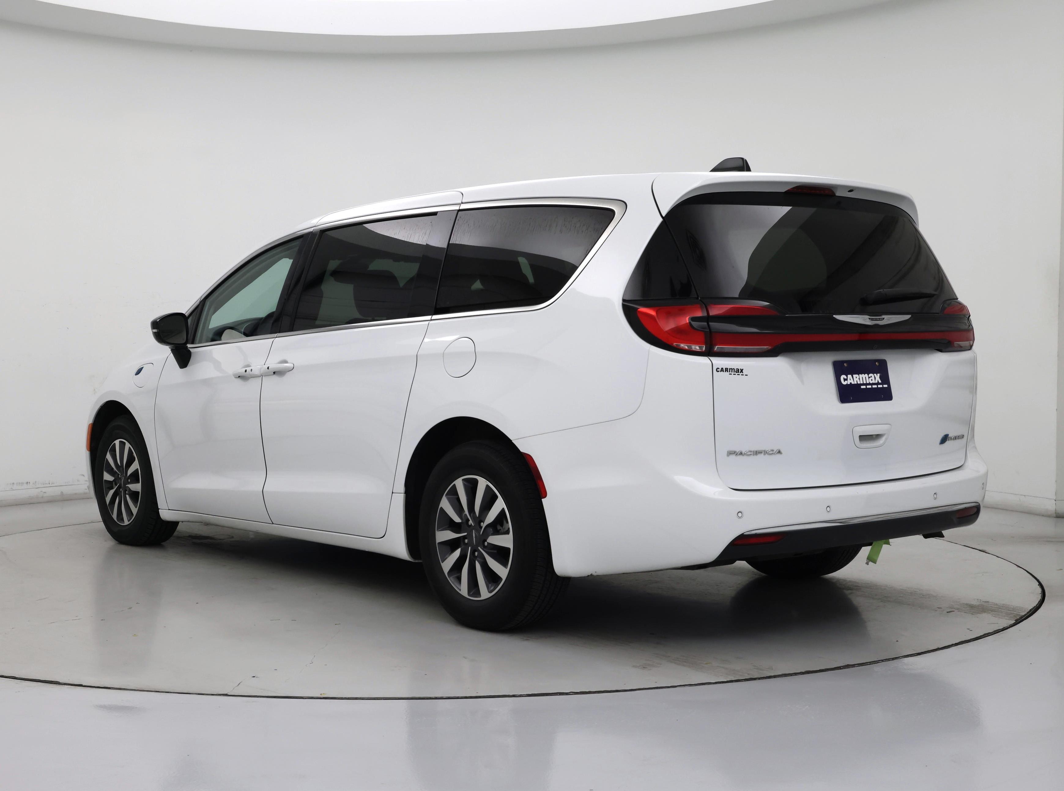 Thumbnail: 2024 Chrysler Pacifica - 2