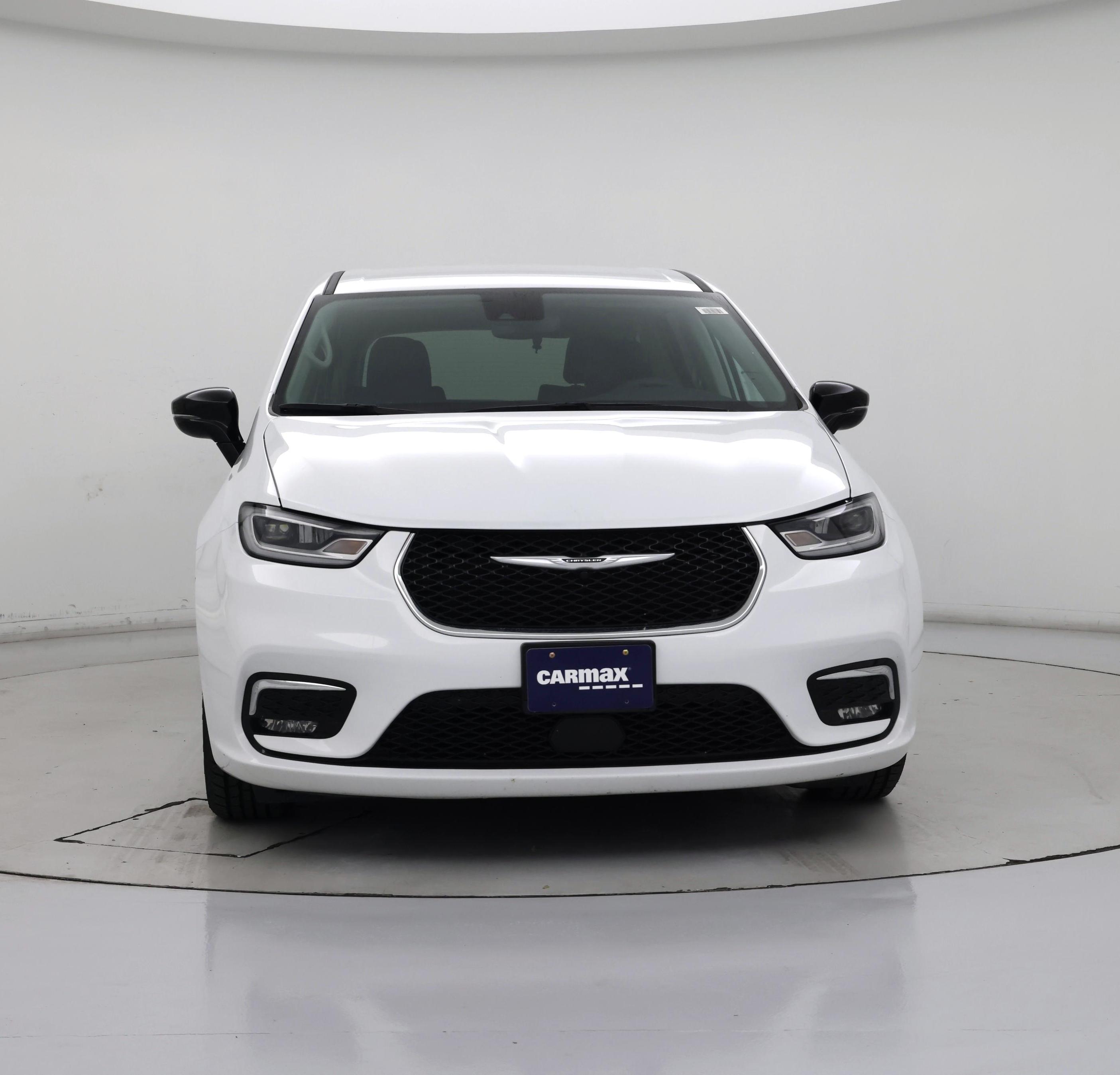 Thumbnail: 2024 Chrysler Pacifica - 5