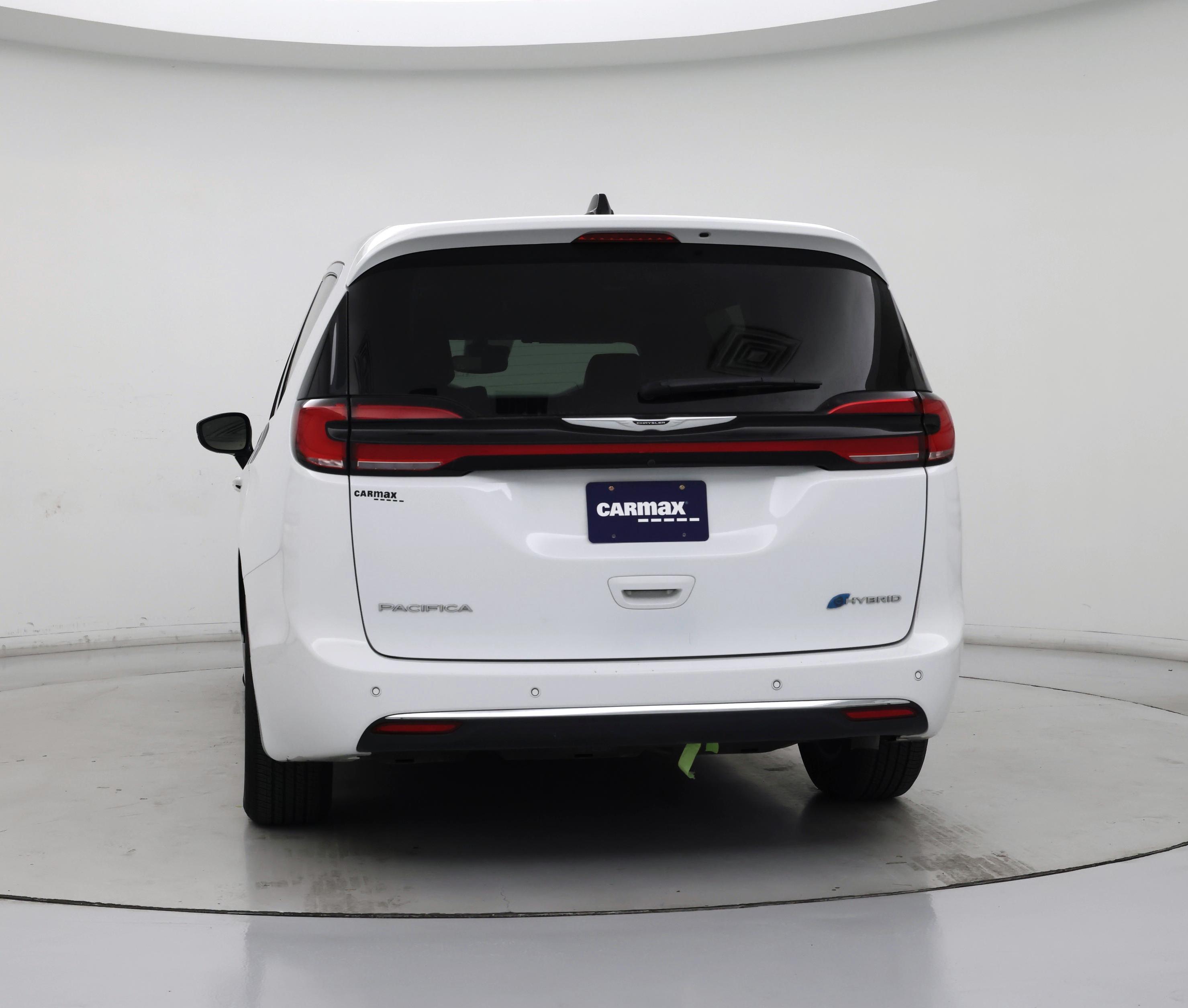 Thumbnail: 2024 Chrysler Pacifica - 6