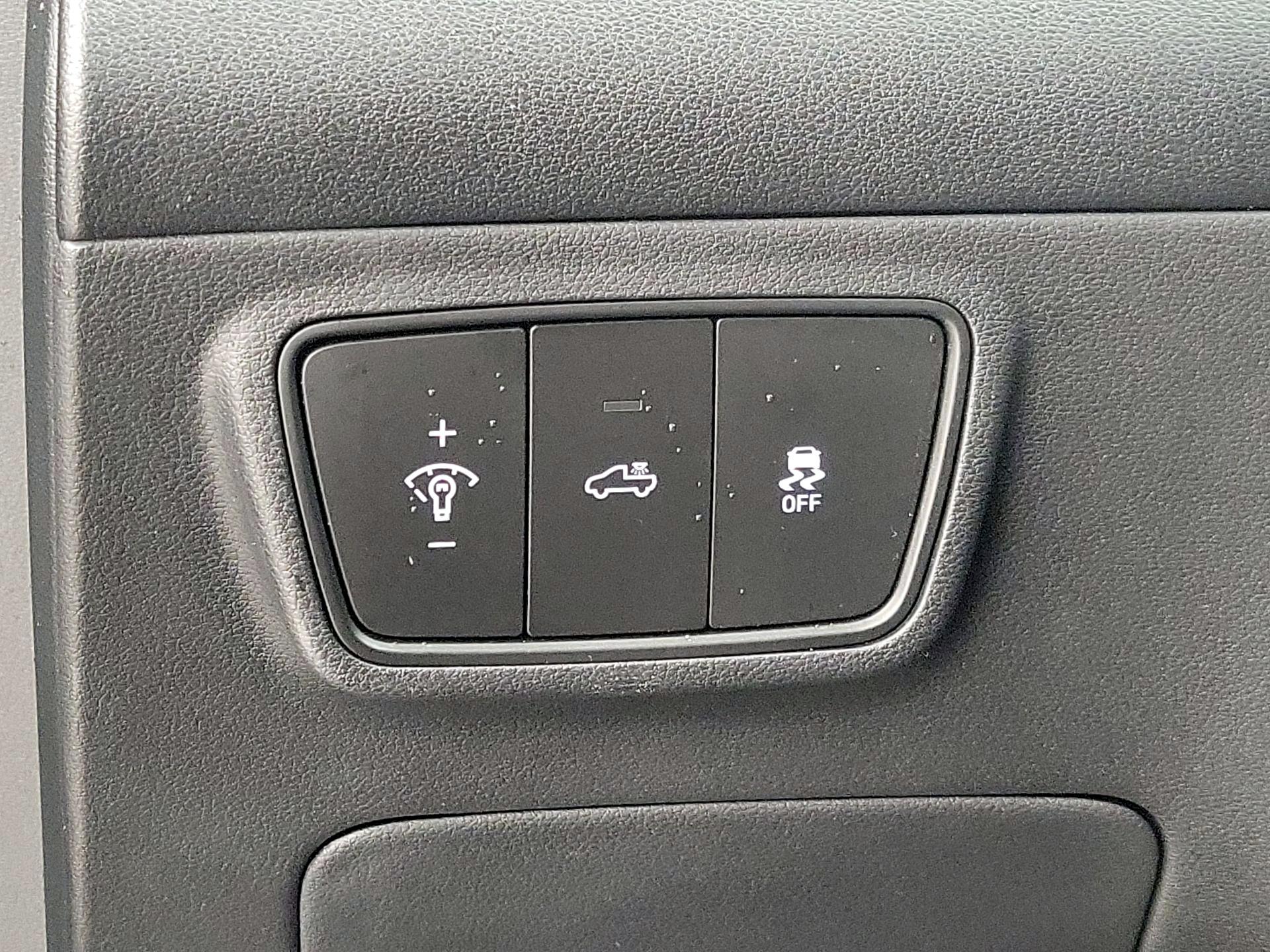 Thumbnail: 2023 Hyundai Santa Cruz - 13