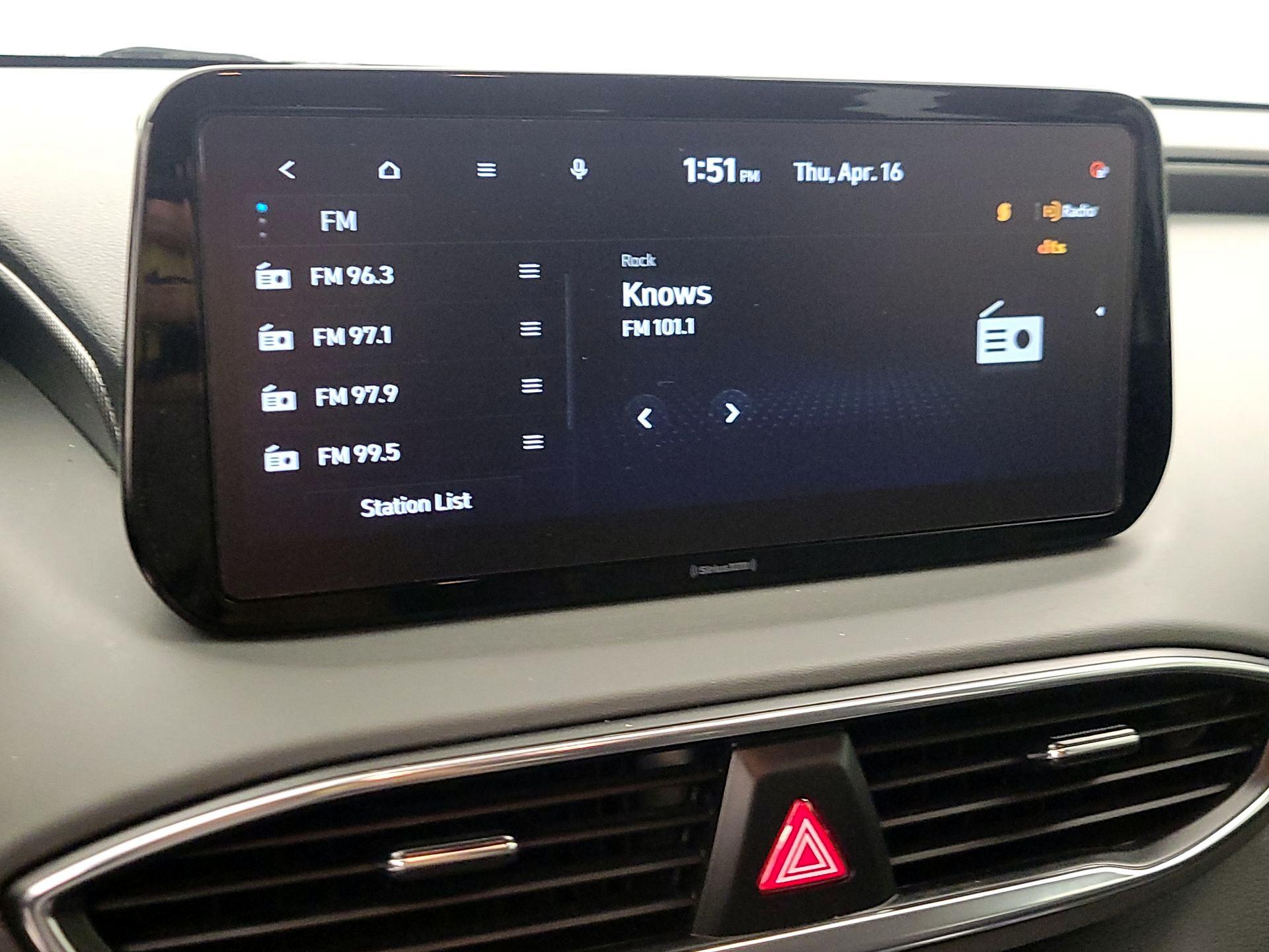 Thumbnail: 2023 Hyundai Santa Fe - 16