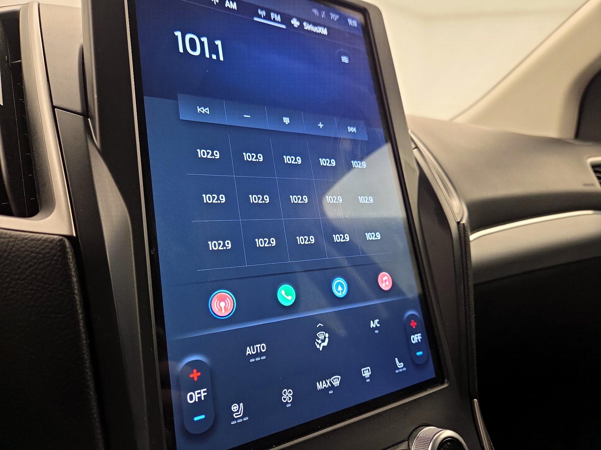 Thumbnail: 2022 Ford Edge - 16