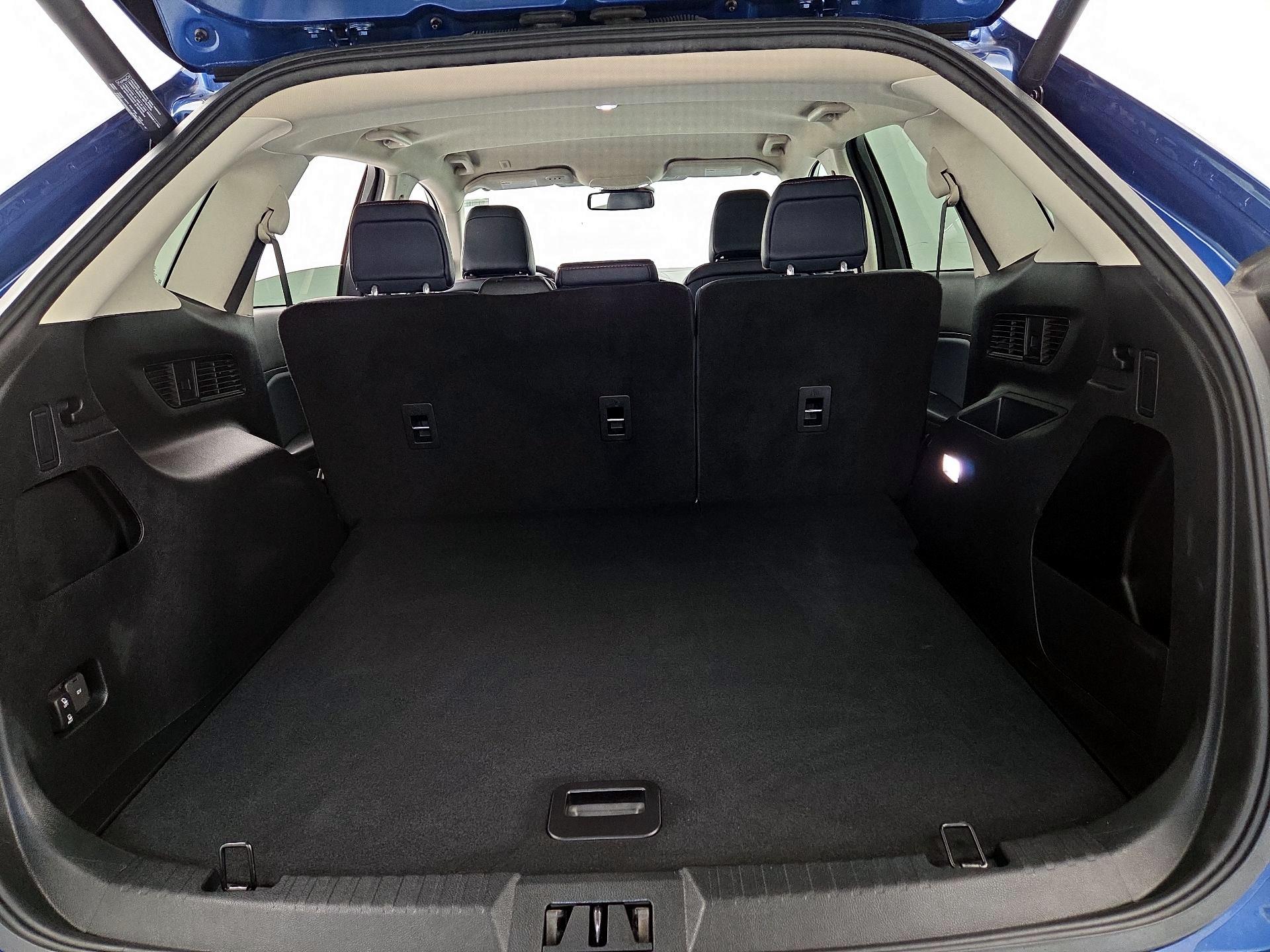 Thumbnail: 2022 Ford Edge - 20