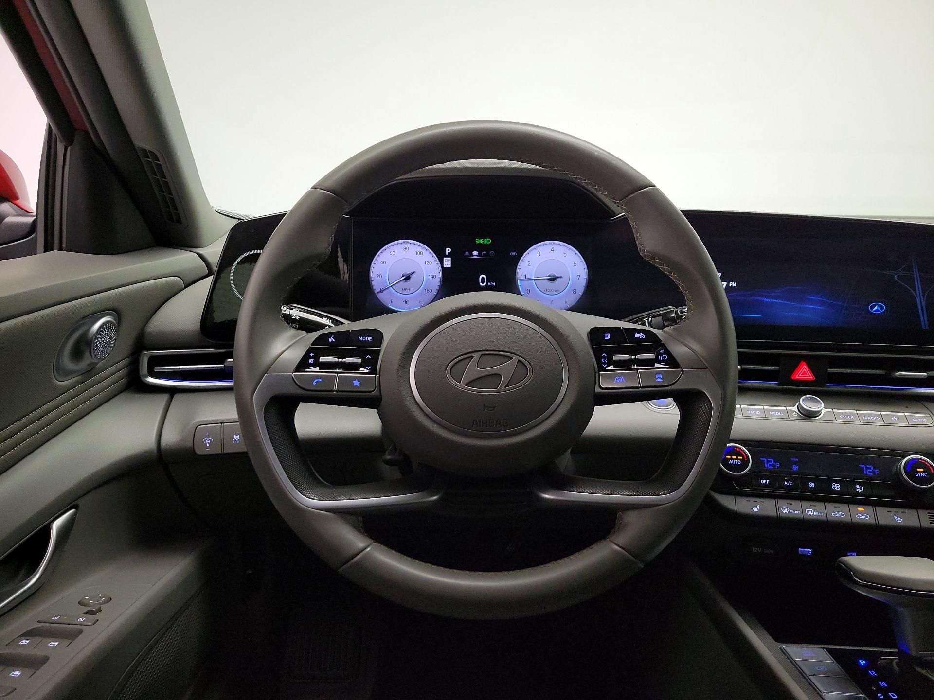 Thumbnail: 2025 Hyundai Elantra - 10