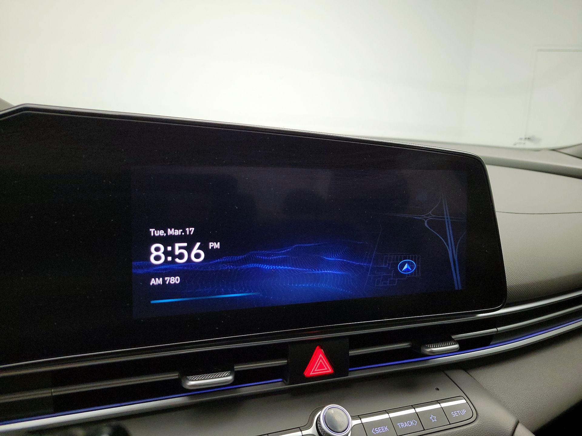 Thumbnail: 2025 Hyundai Elantra - 15