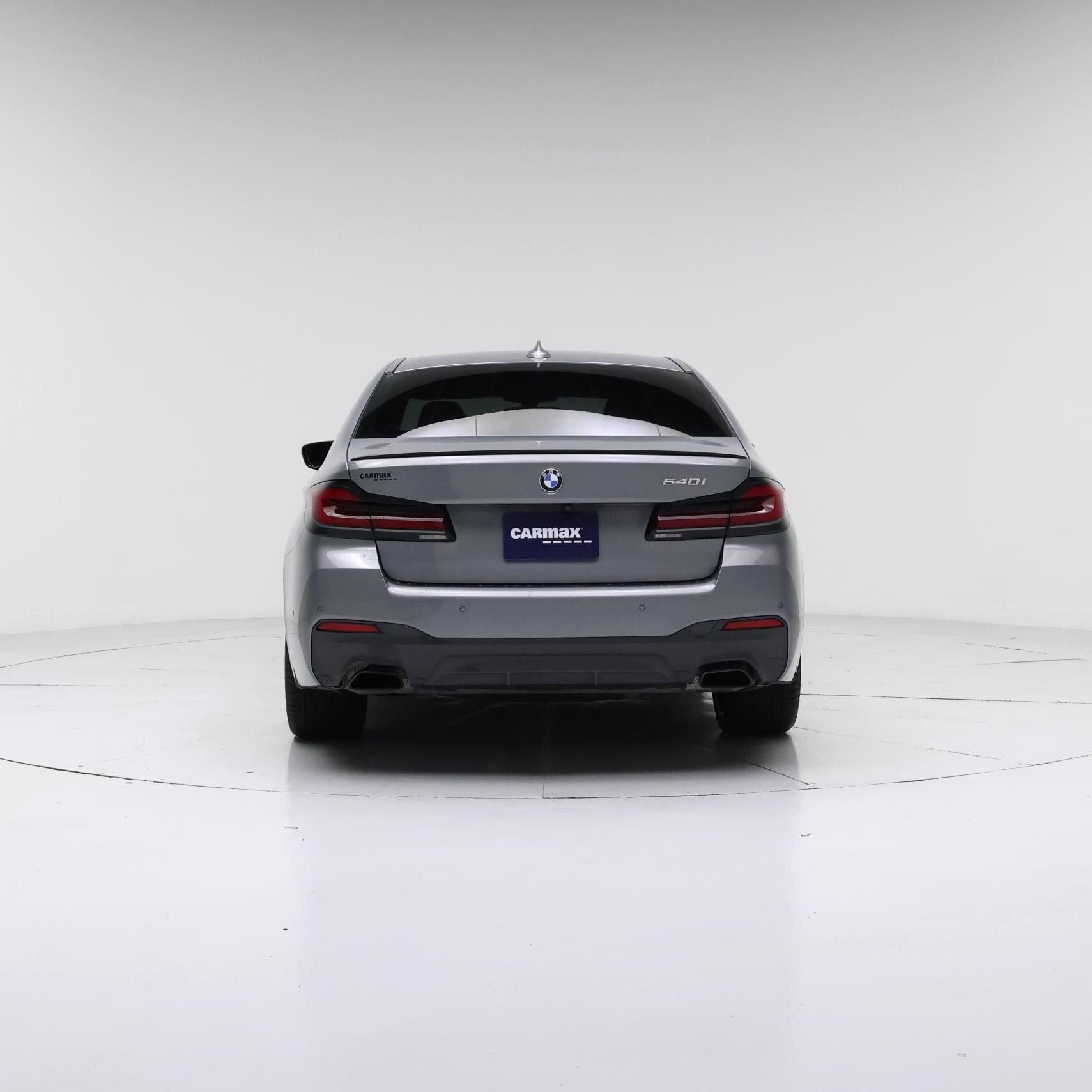 Thumbnail: 2023 BMW 5 Series - 6