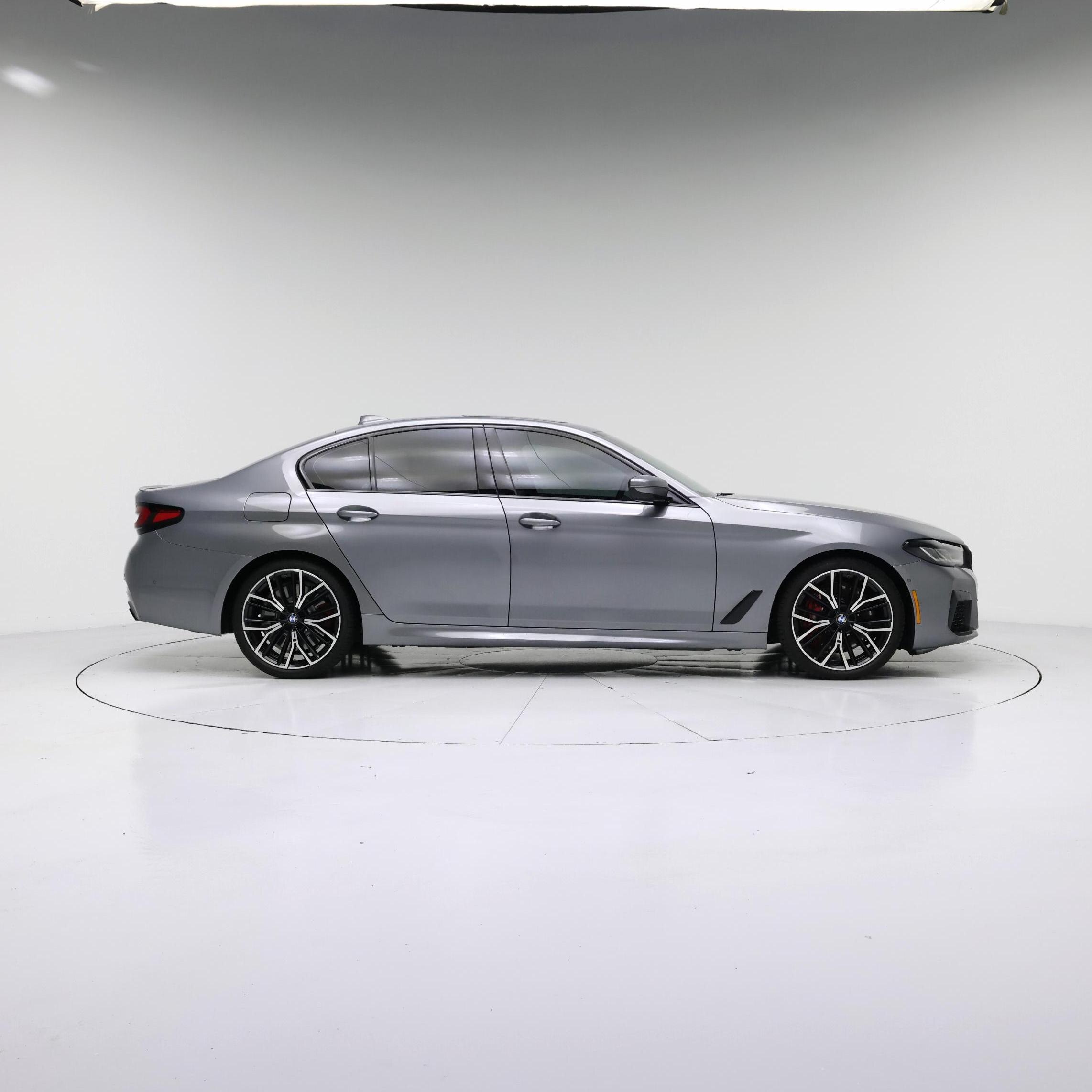Thumbnail: 2023 BMW 5 Series - 7