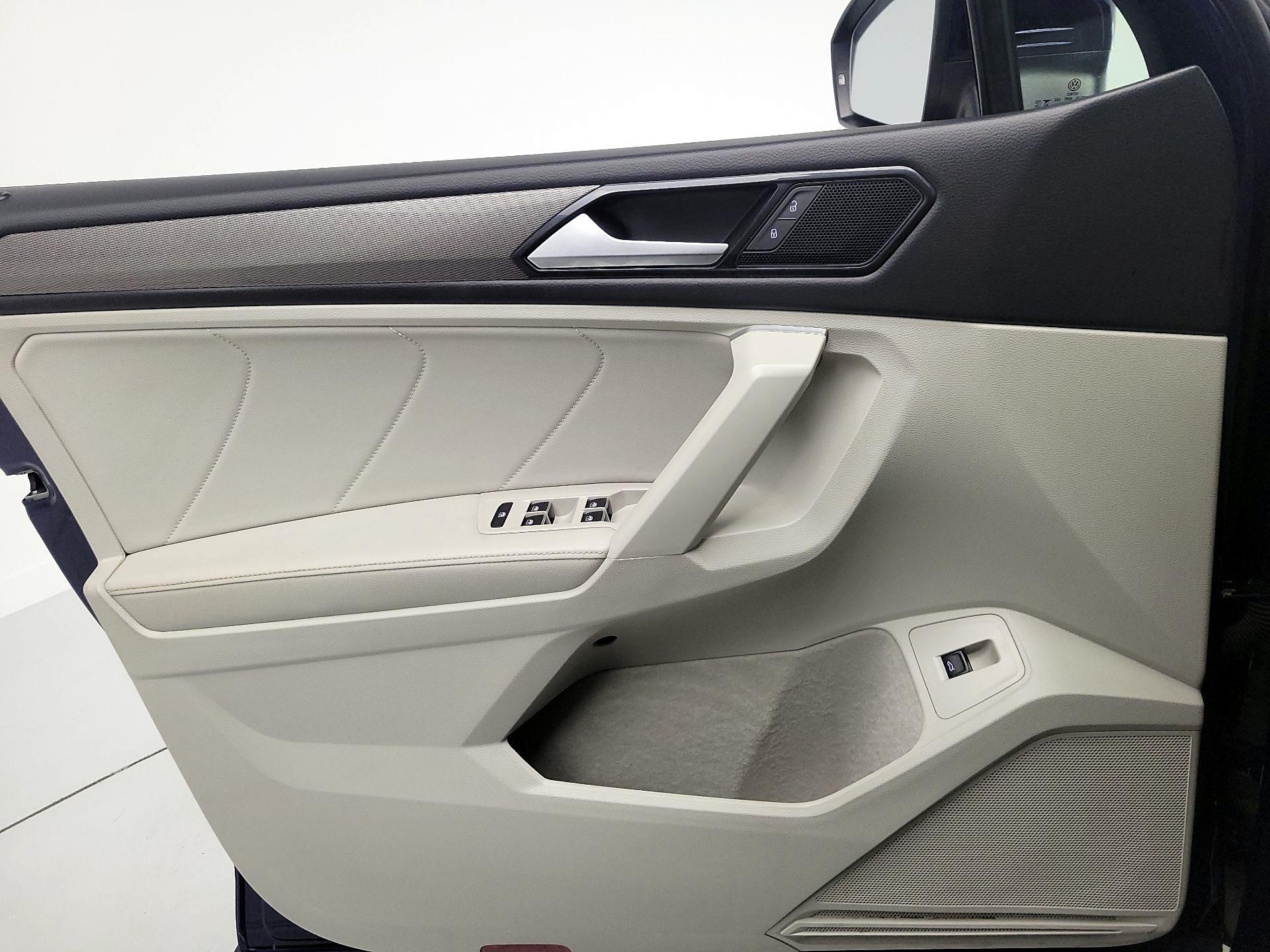 Thumbnail: 2024 Volkswagen Tiguan - 12