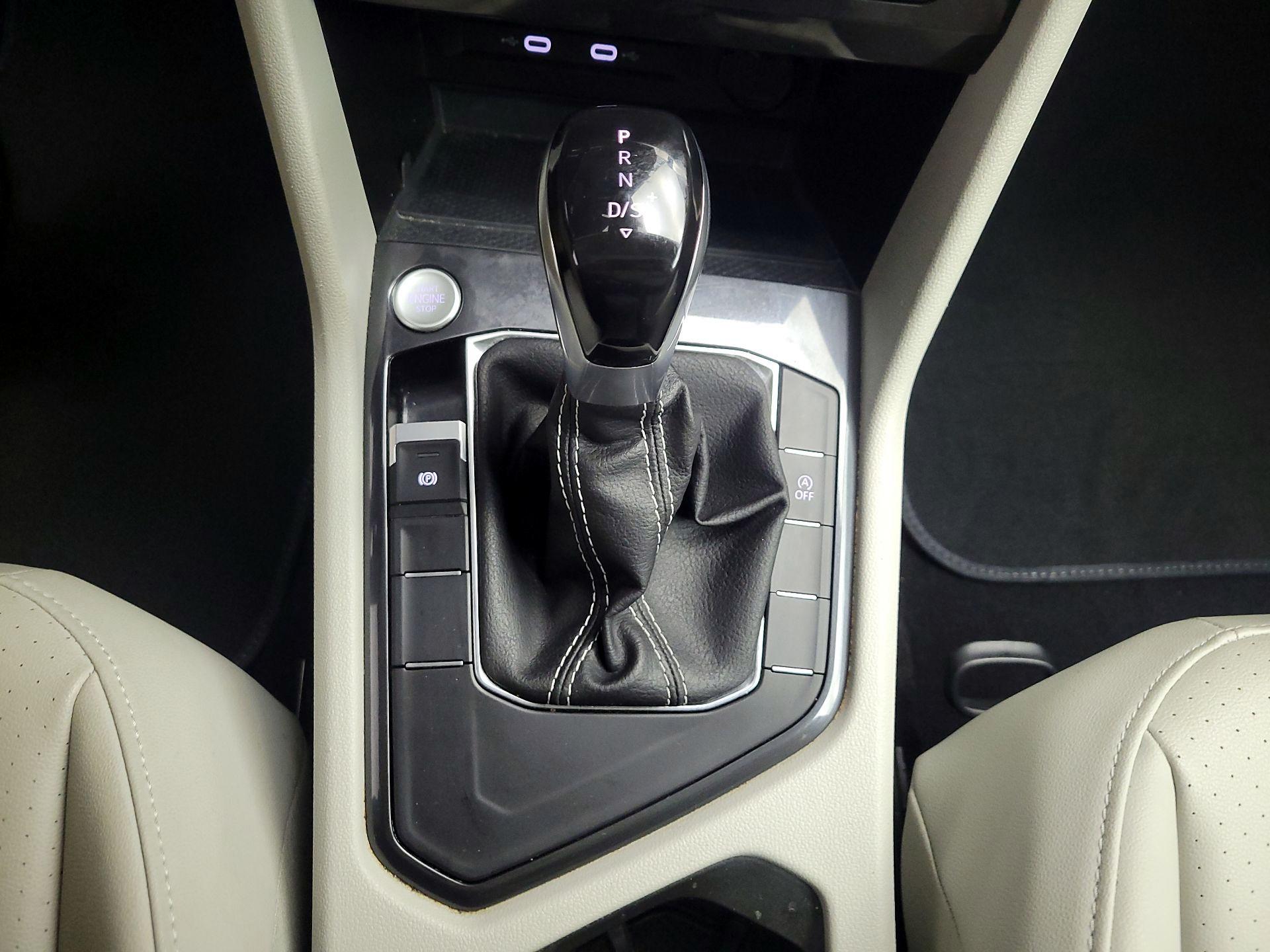 Thumbnail: 2024 Volkswagen Tiguan - 17