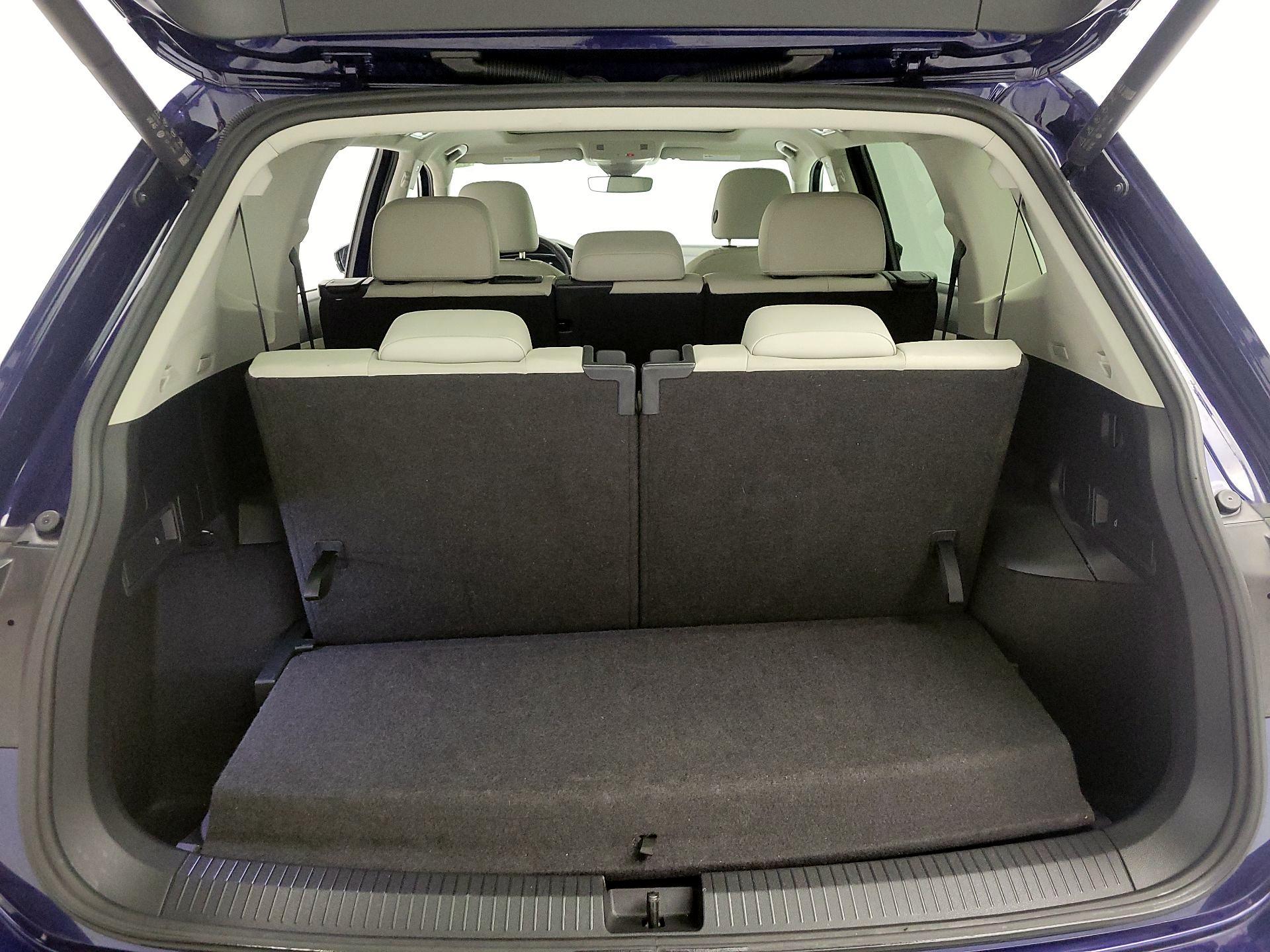 Thumbnail: 2024 Volkswagen Tiguan - 20