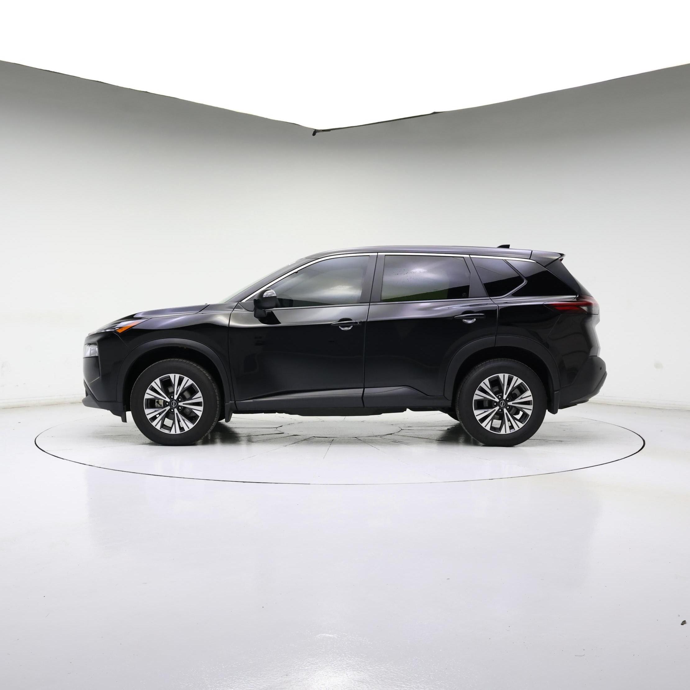 Thumbnail: 2023 Nissan Rogue - 3