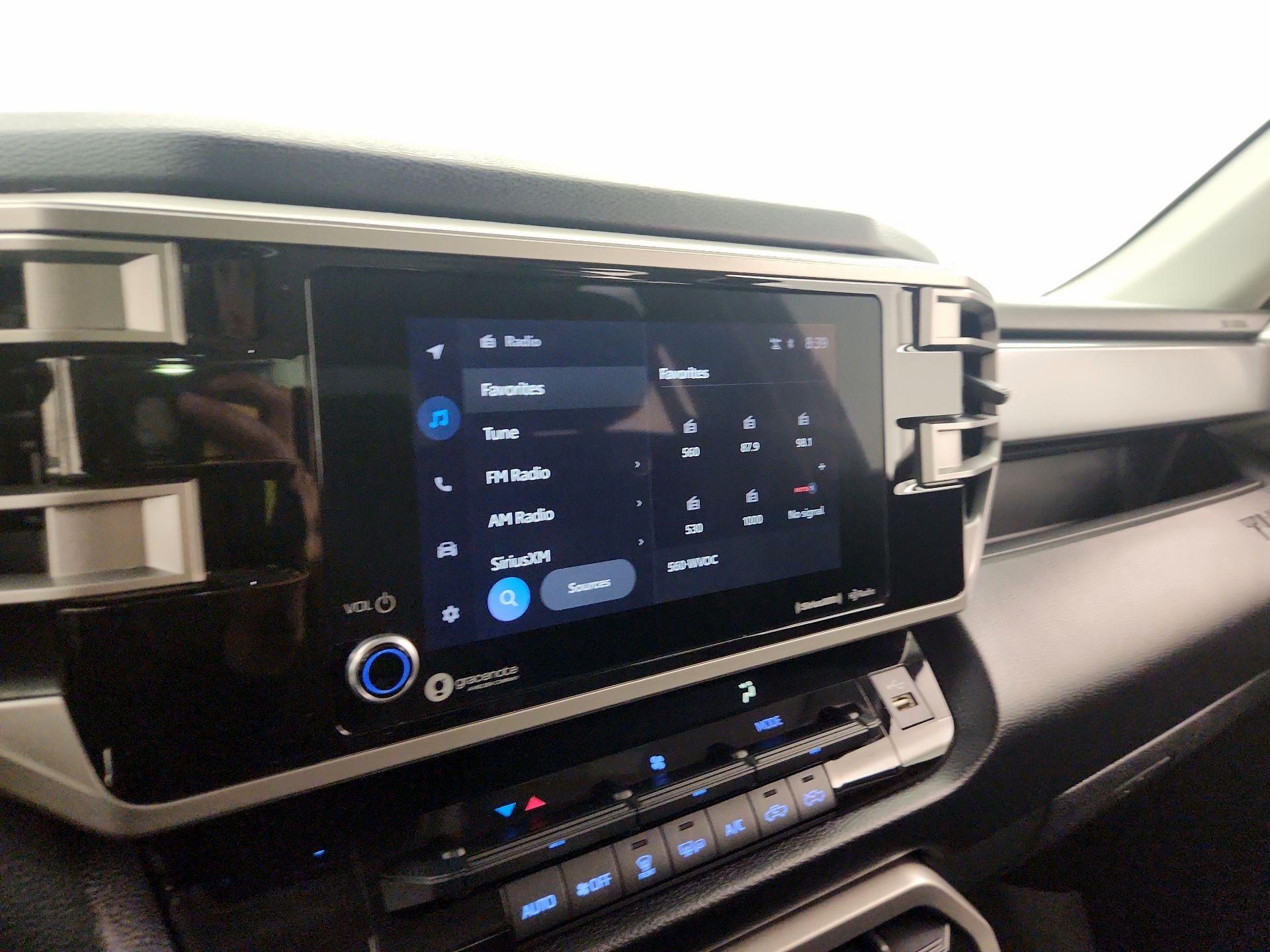 Thumbnail: 2022 Toyota Tundra - 15