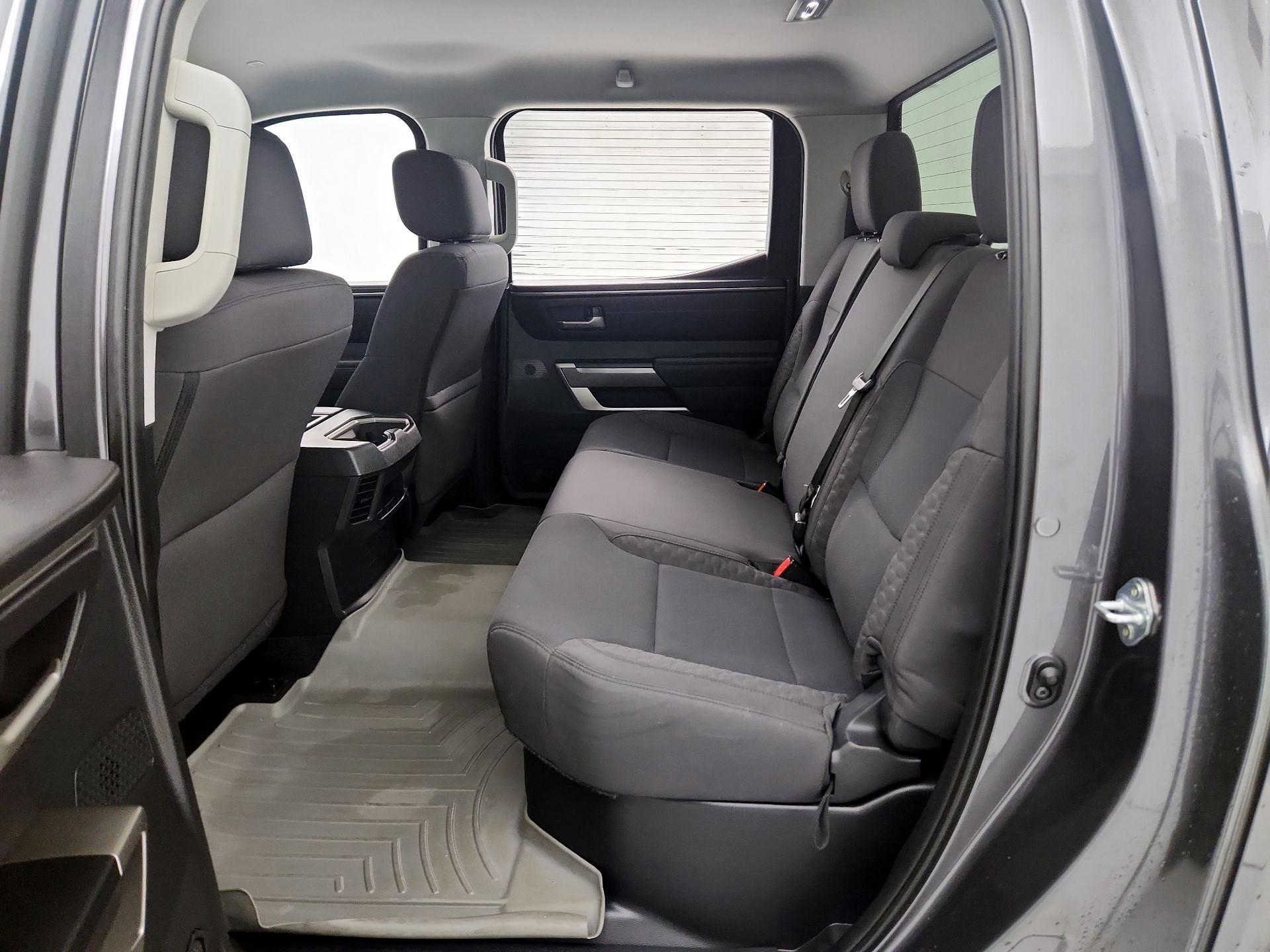 Thumbnail: 2022 Toyota Tundra - 19