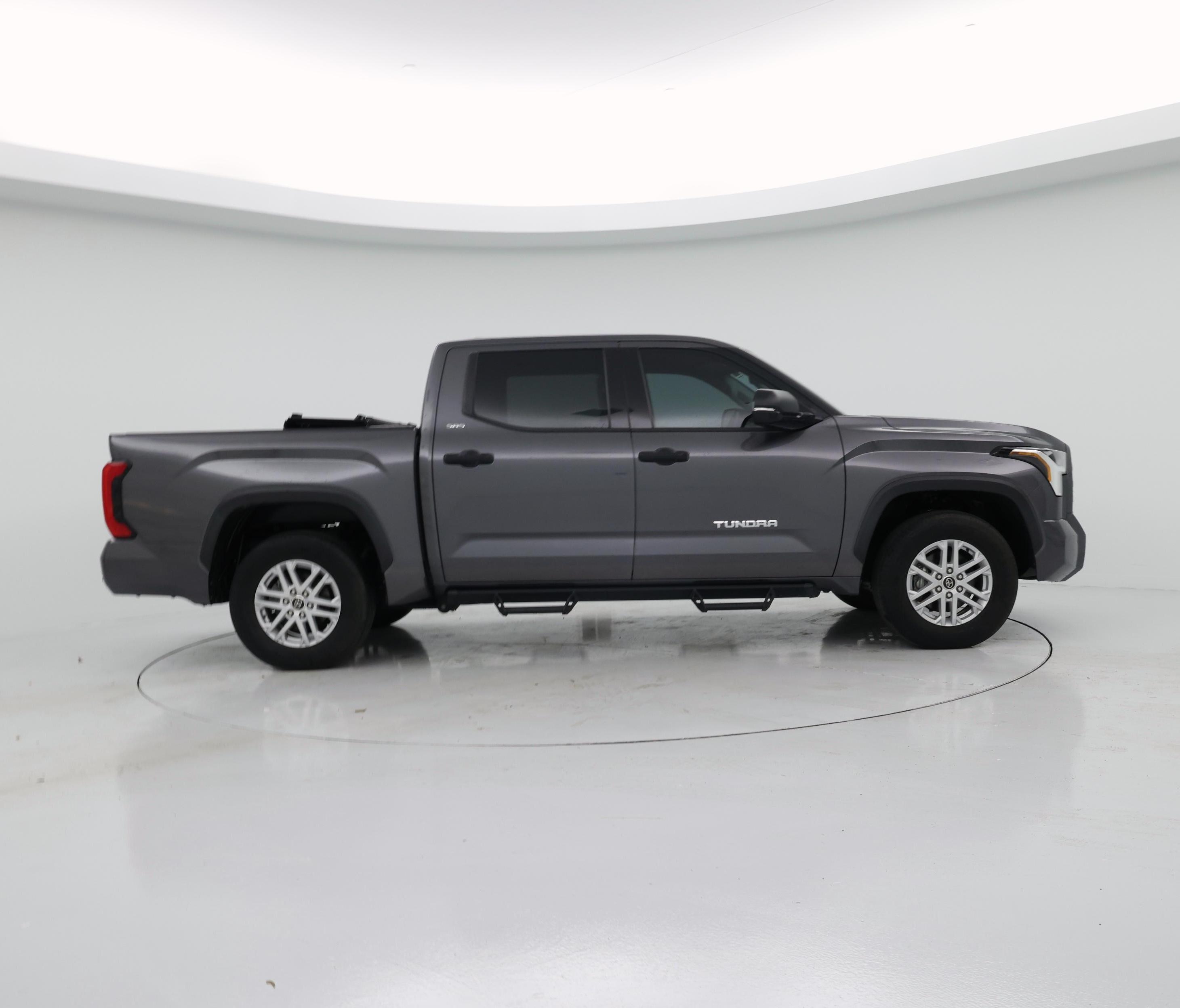 Thumbnail: 2022 Toyota Tundra - 7