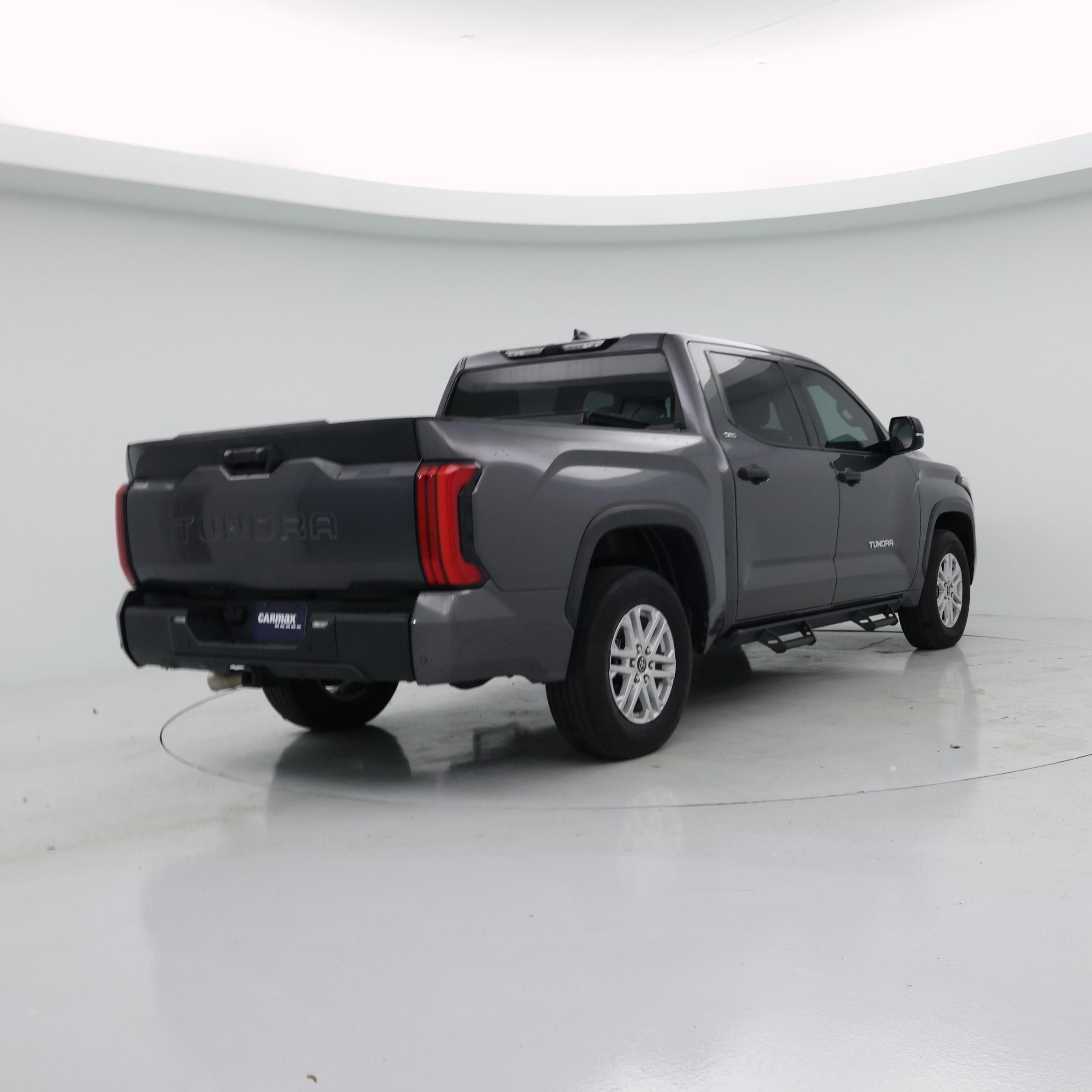 Thumbnail: 2022 Toyota Tundra - 8