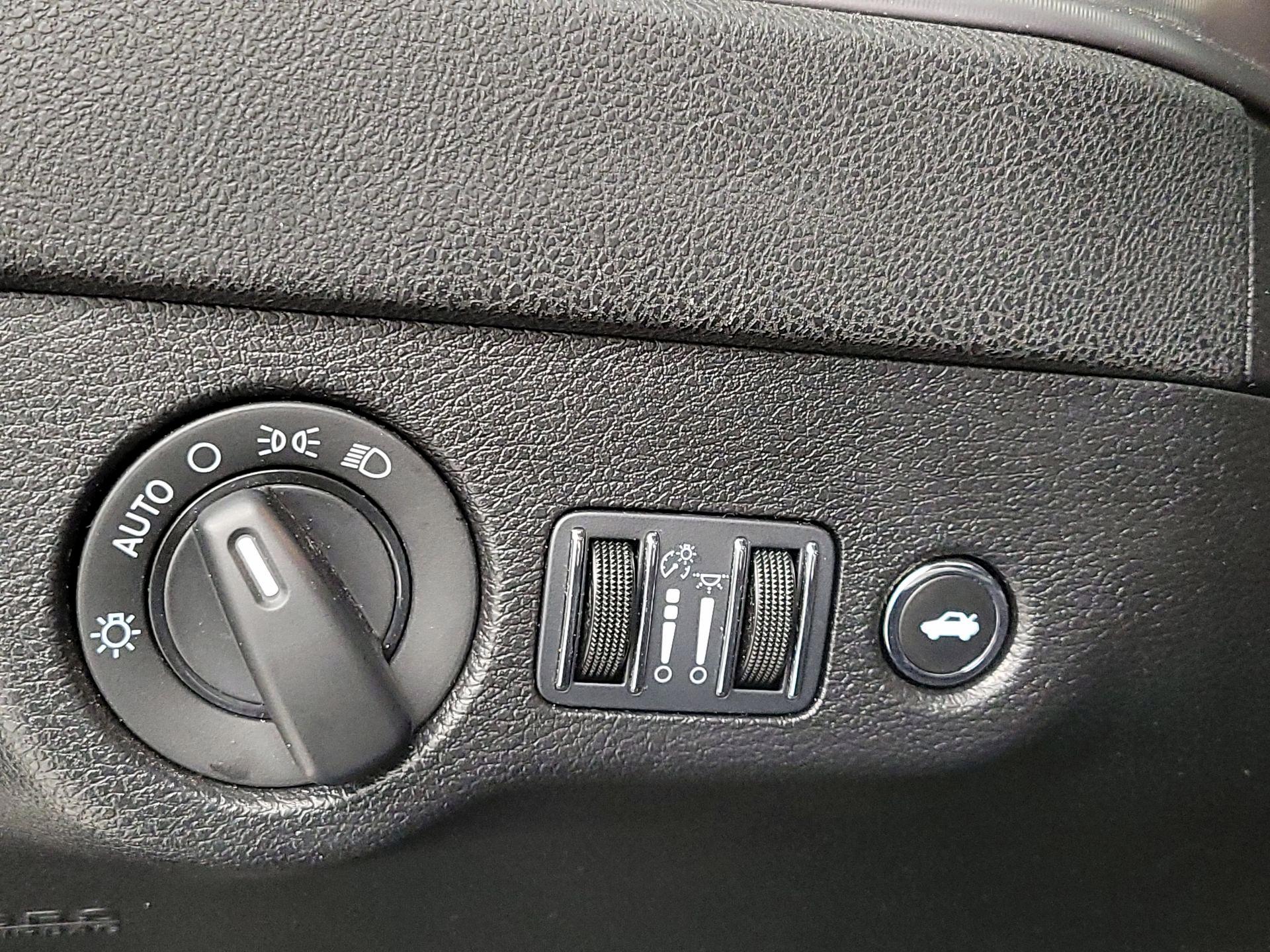 Thumbnail: 2023 Dodge Charger - 13