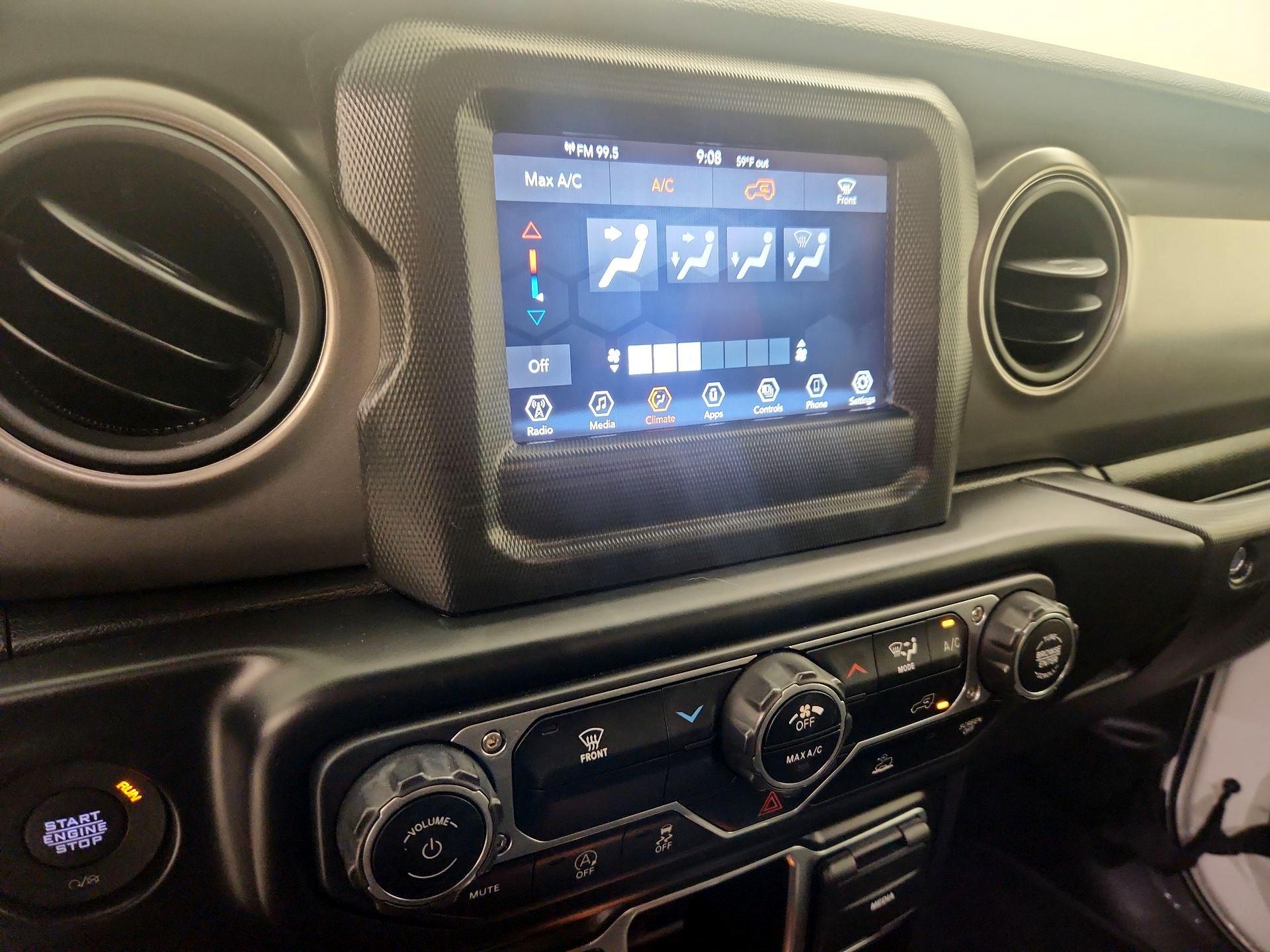 Thumbnail: 2022 Jeep Wrangler - 16