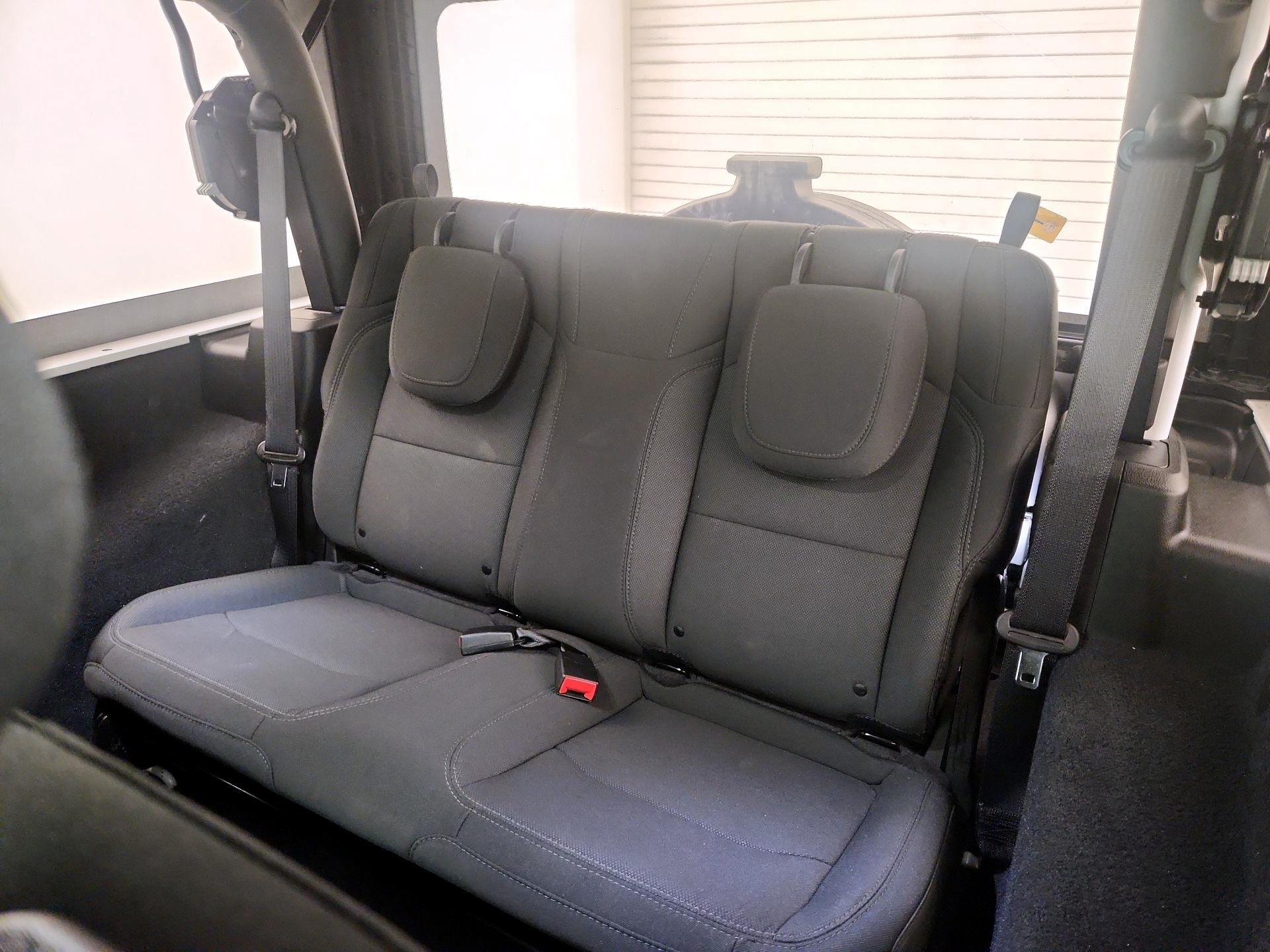 Thumbnail: 2022 Jeep Wrangler - 19