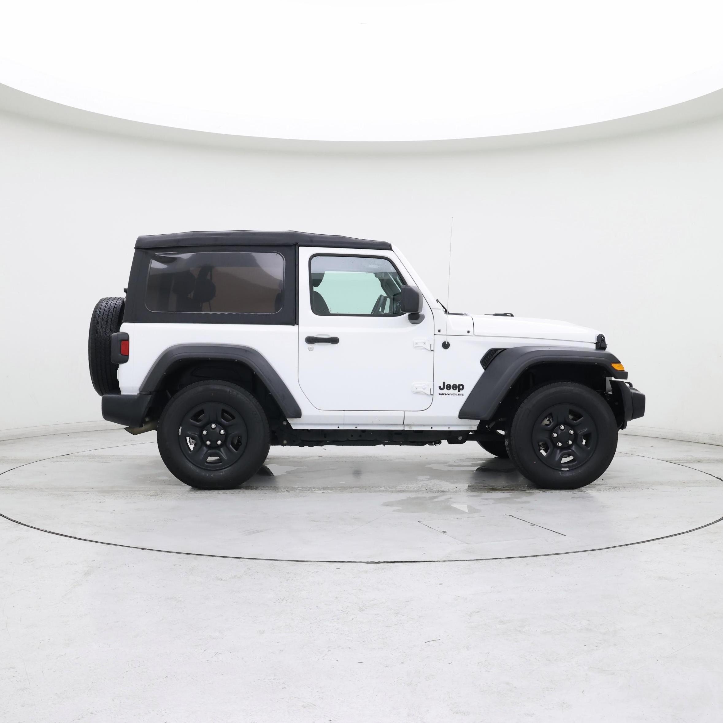 Thumbnail: 2022 Jeep Wrangler - 7