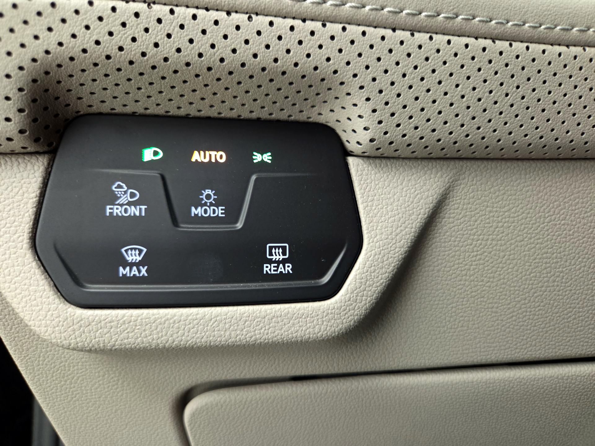 Thumbnail: 2024 Volkswagen Atlas - 13