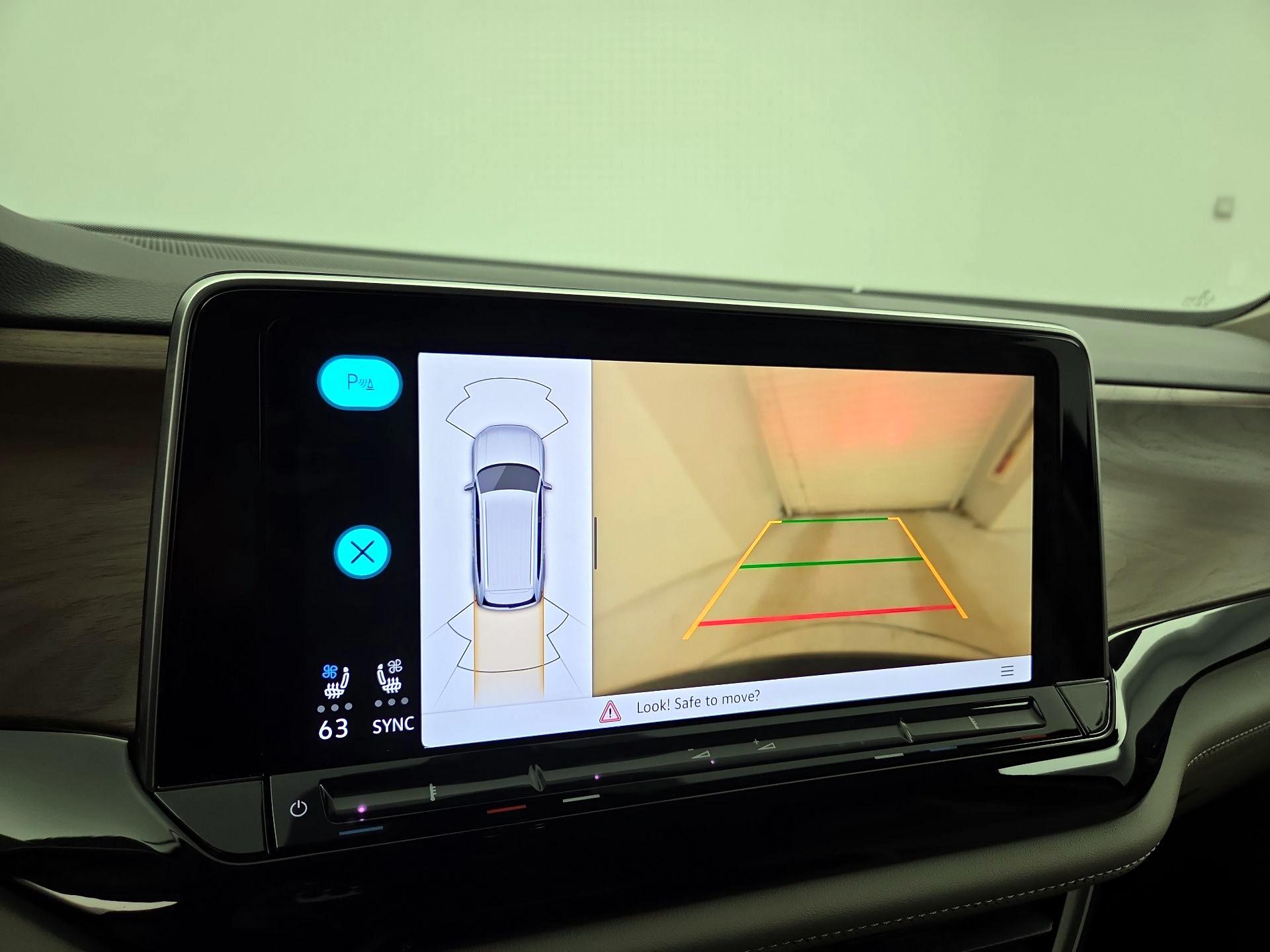 Thumbnail: 2024 Volkswagen Atlas - 14