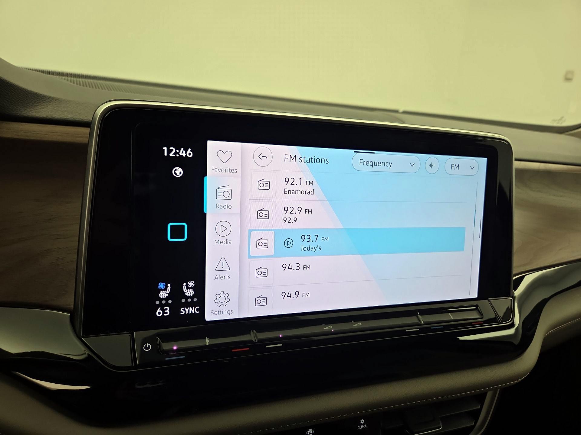 Thumbnail: 2024 Volkswagen Atlas - 15