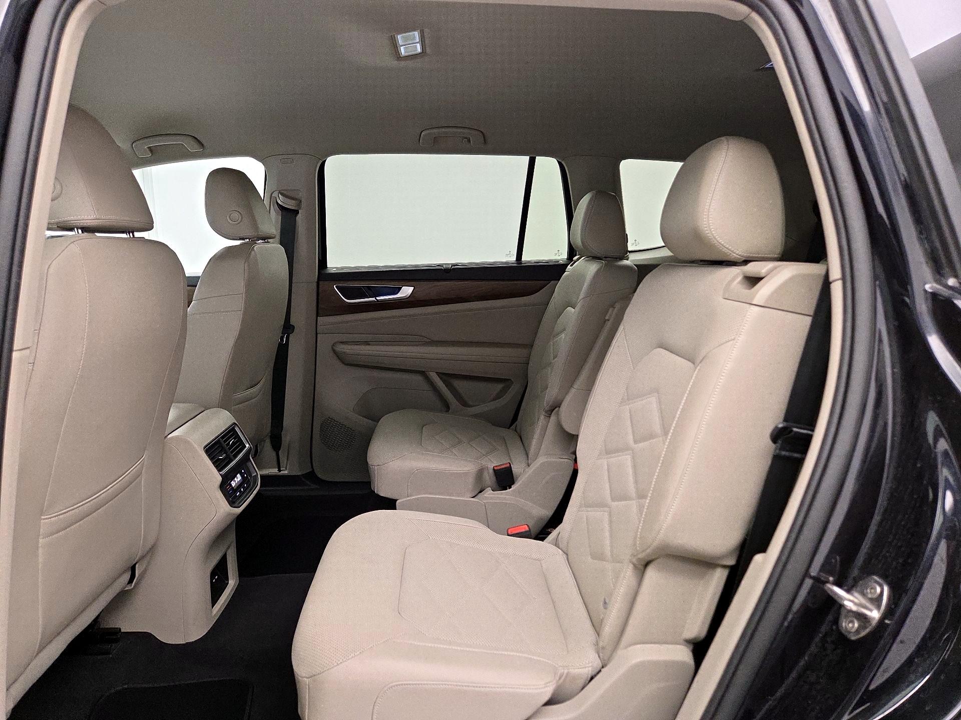 Thumbnail: 2024 Volkswagen Atlas - 19