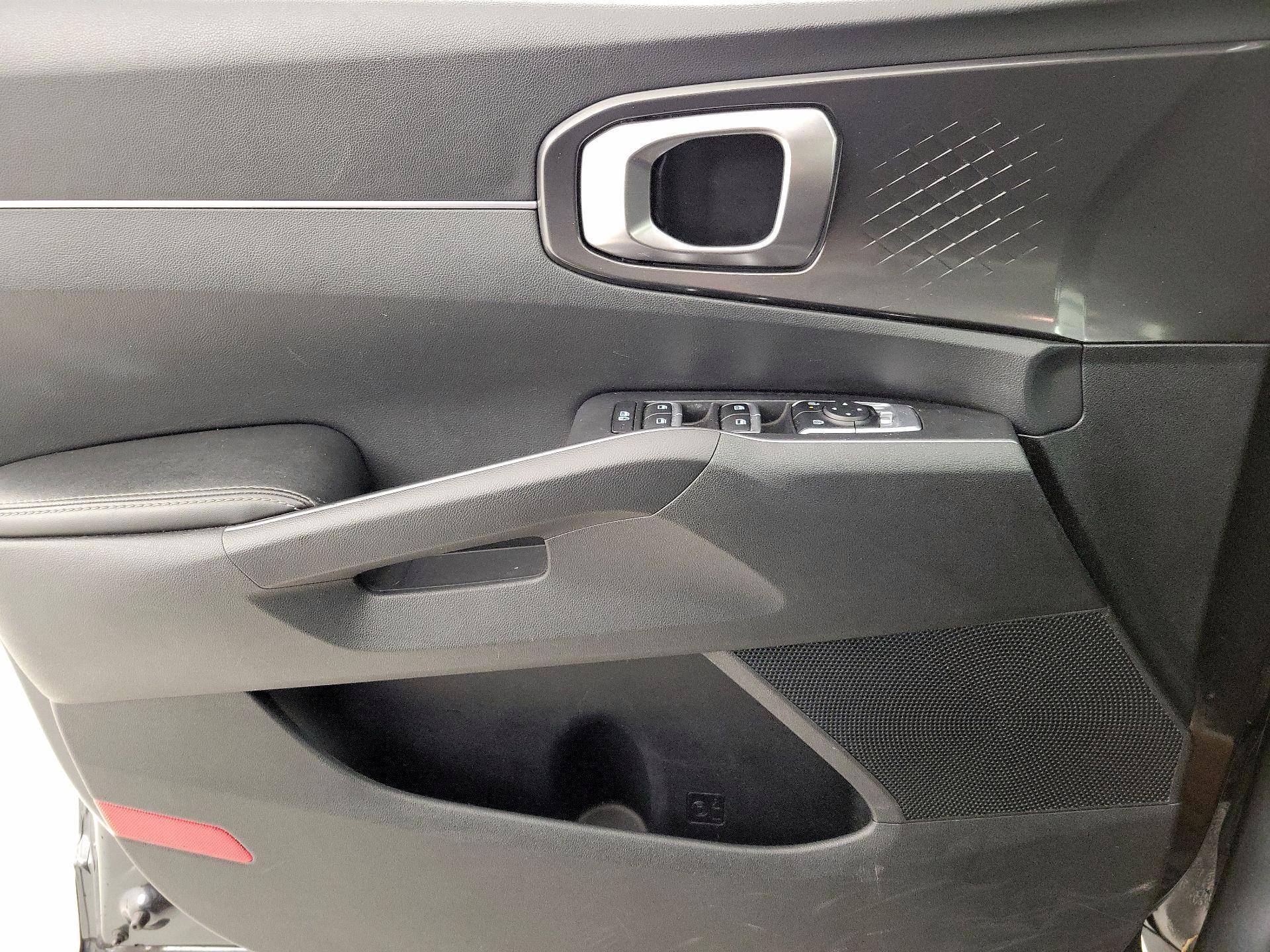 Thumbnail: 2024 Kia Sorento - 12