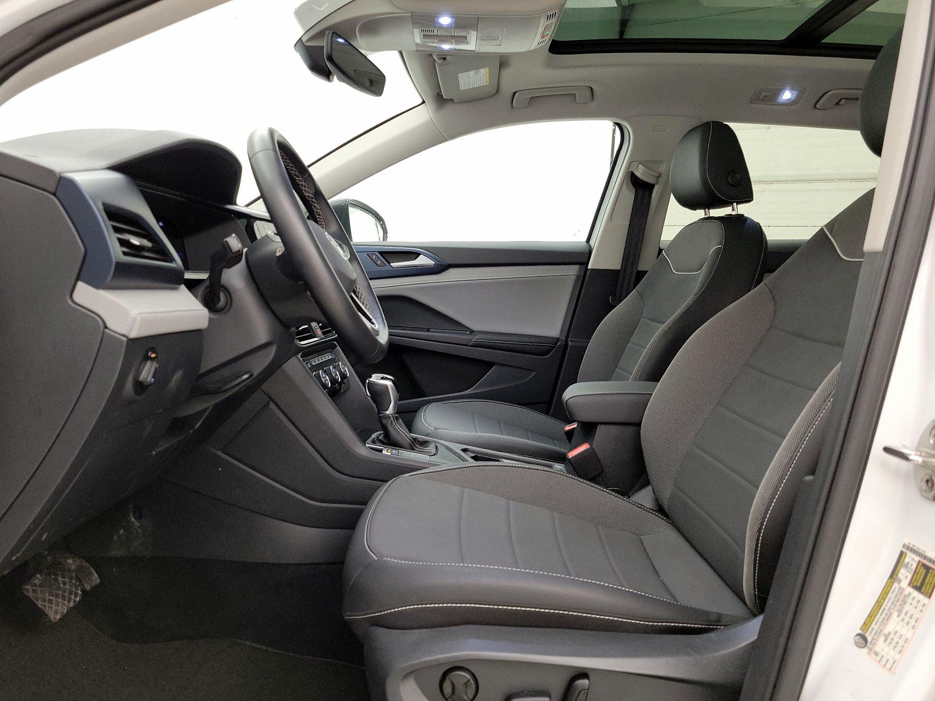 Thumbnail: 2024 Volkswagen Taos - 11