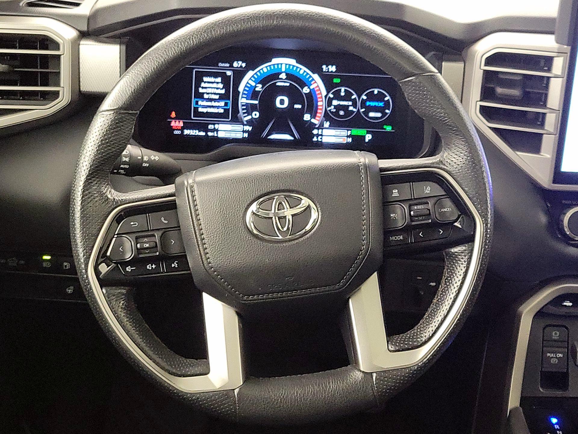 Thumbnail: 2022 Toyota Tundra - 10