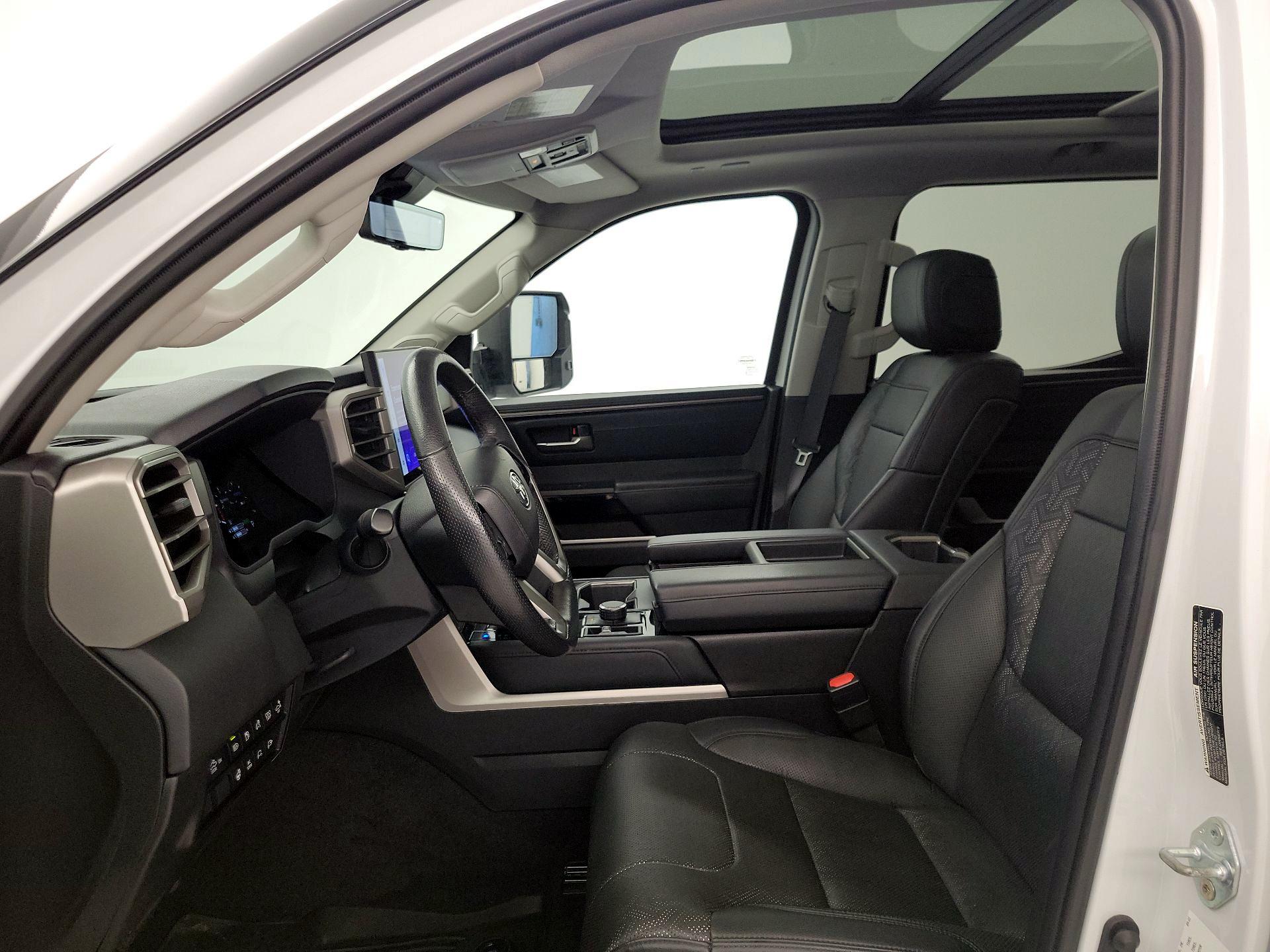 Thumbnail: 2022 Toyota Tundra - 19