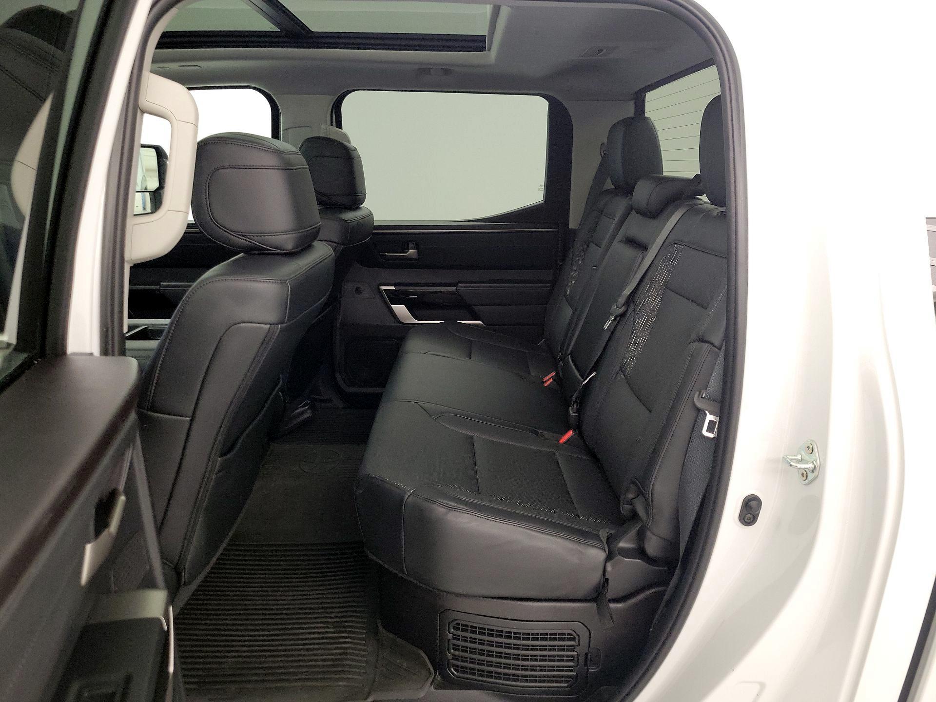 Thumbnail: 2022 Toyota Tundra - 20