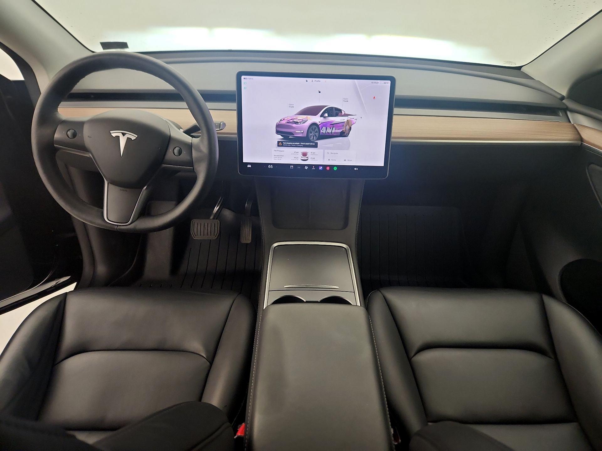 Thumbnail: 2025 Tesla Model Y - 9