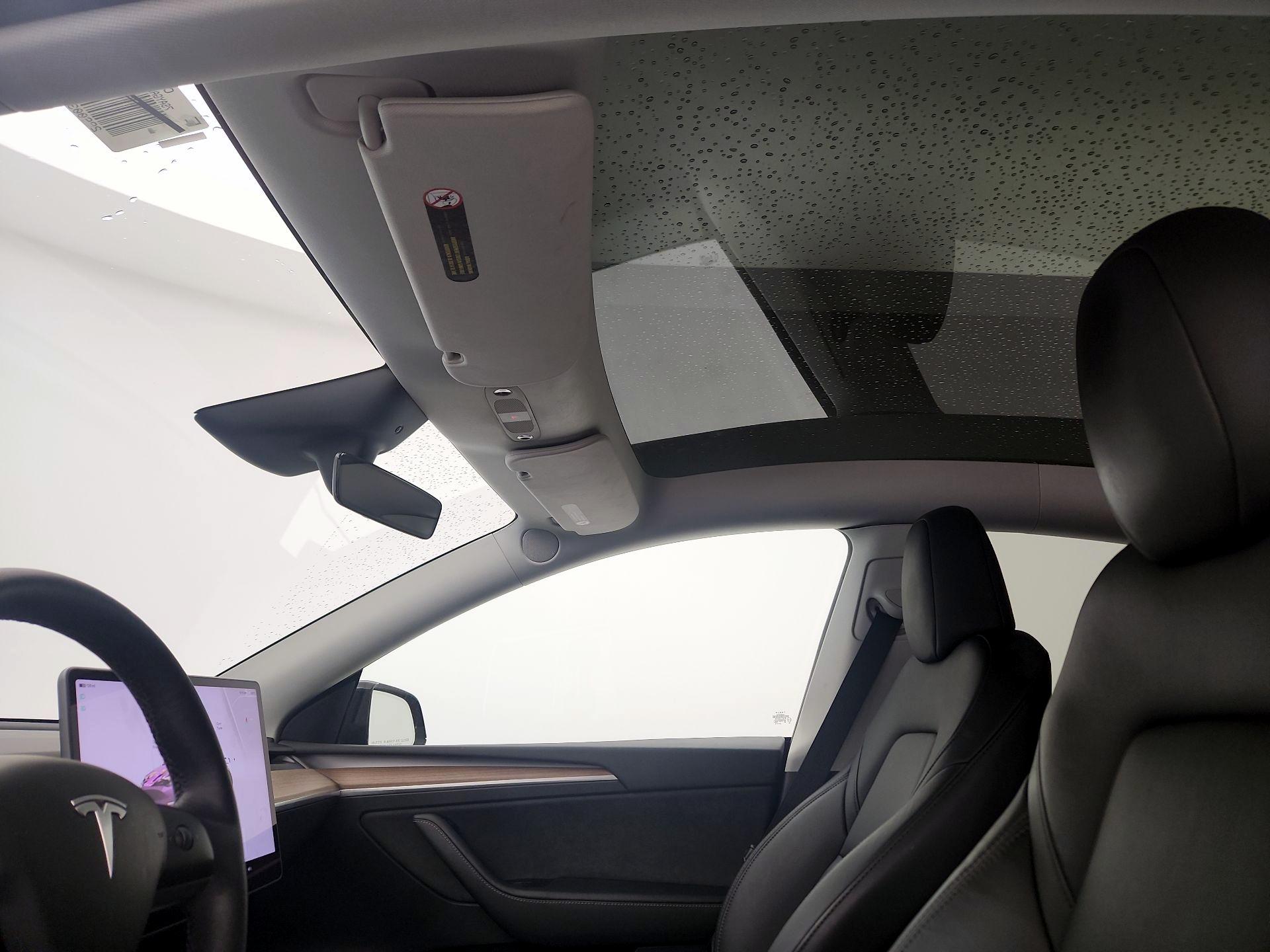 Thumbnail: 2025 Tesla Model Y - 17