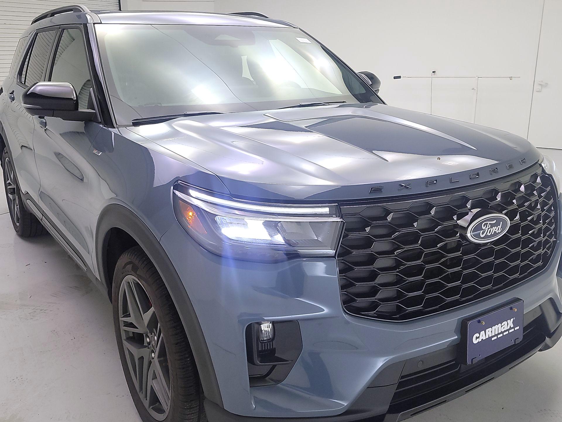 Thumbnail: 2025 Ford Explorer - 1