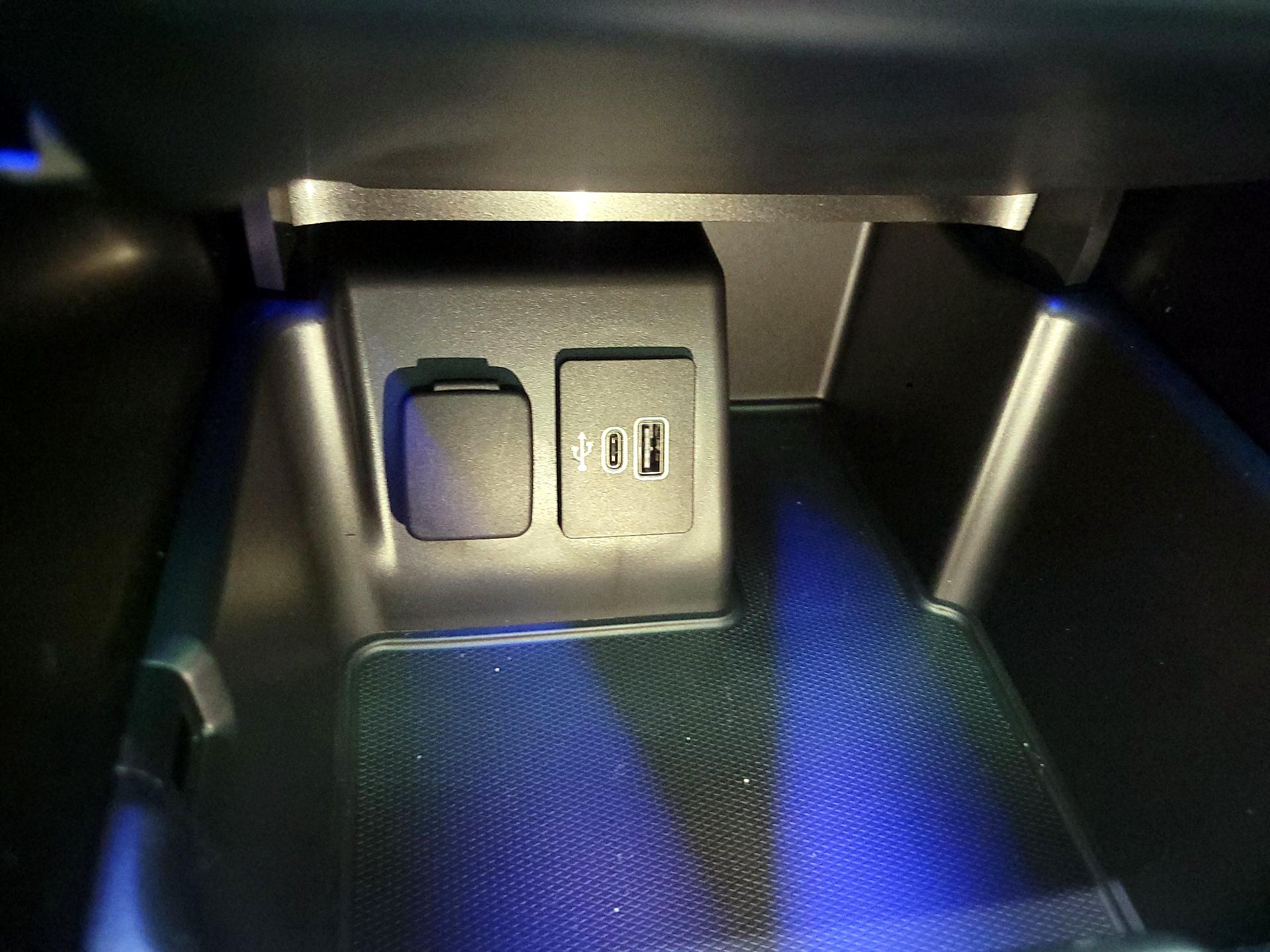 Thumbnail: 2025 Ford Explorer - 17