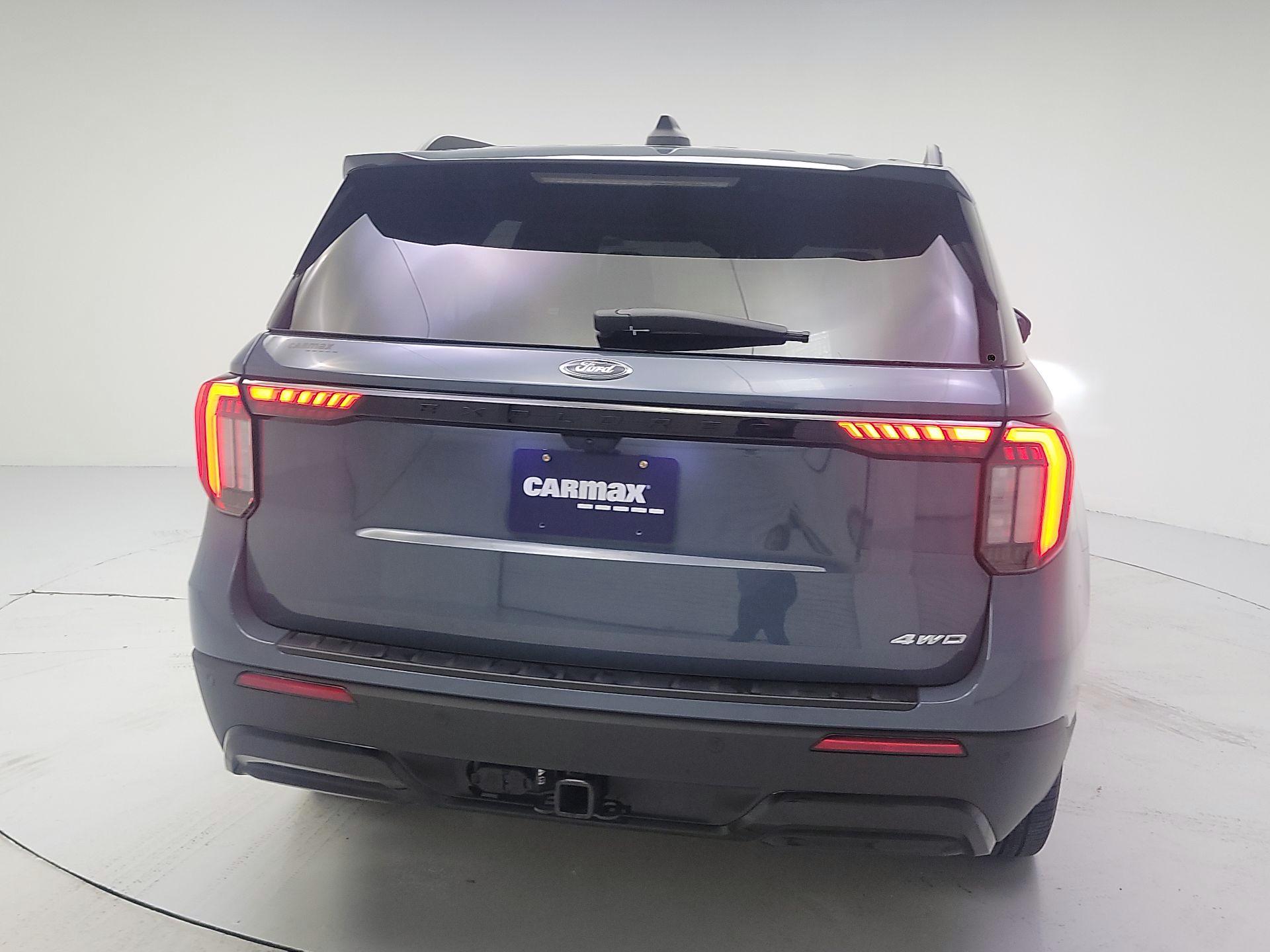 Thumbnail: 2025 Ford Explorer - 6