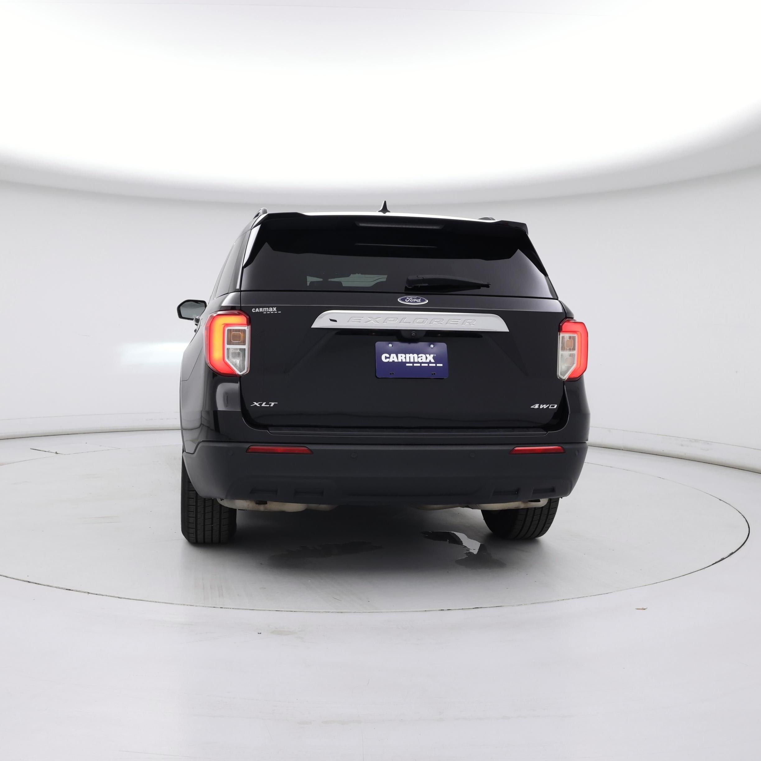 Thumbnail: 2022 Ford Explorer - 6