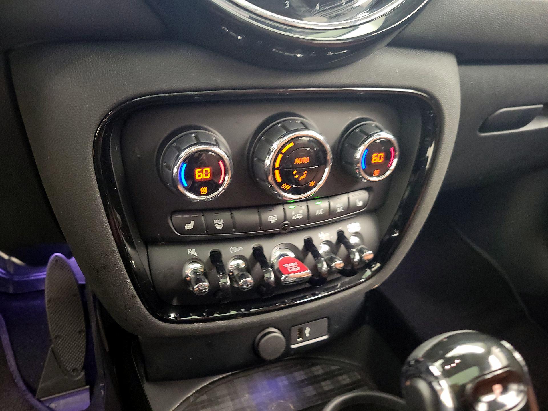 Thumbnail: 2023 MINI Cooper Clubman - 16