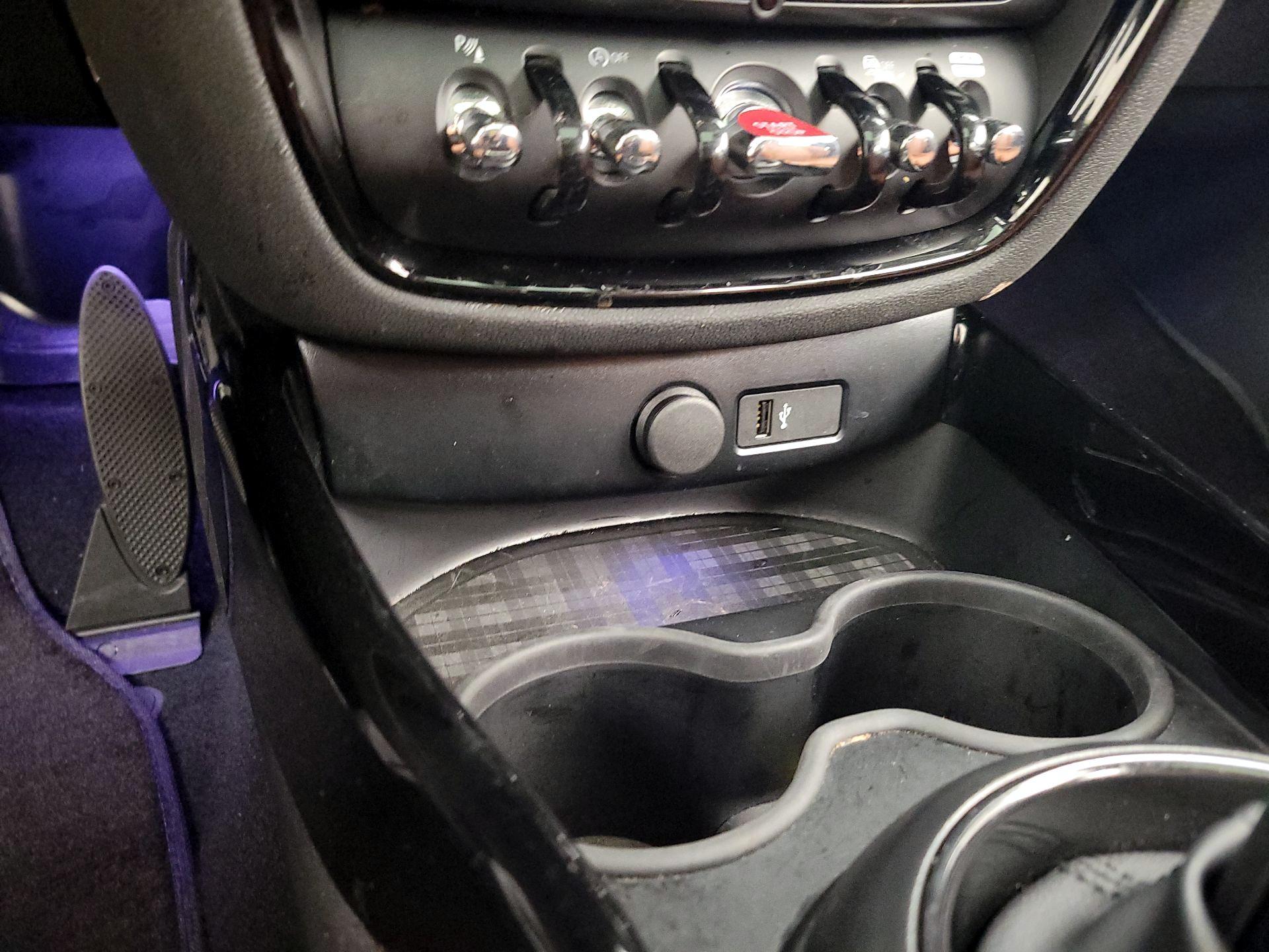 Thumbnail: 2023 MINI Cooper Clubman - 18