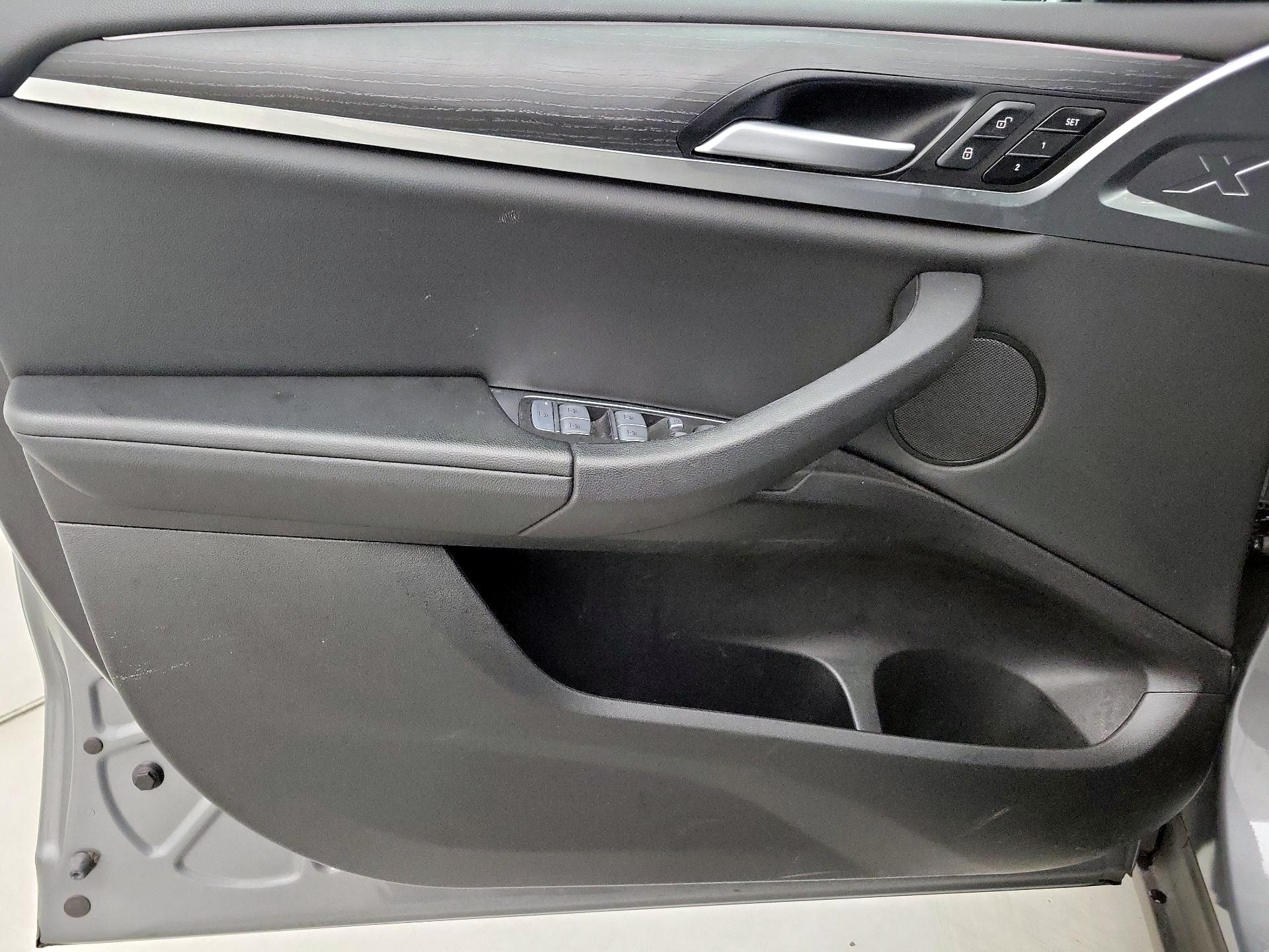 Thumbnail: 2023 BMW X3 - 12