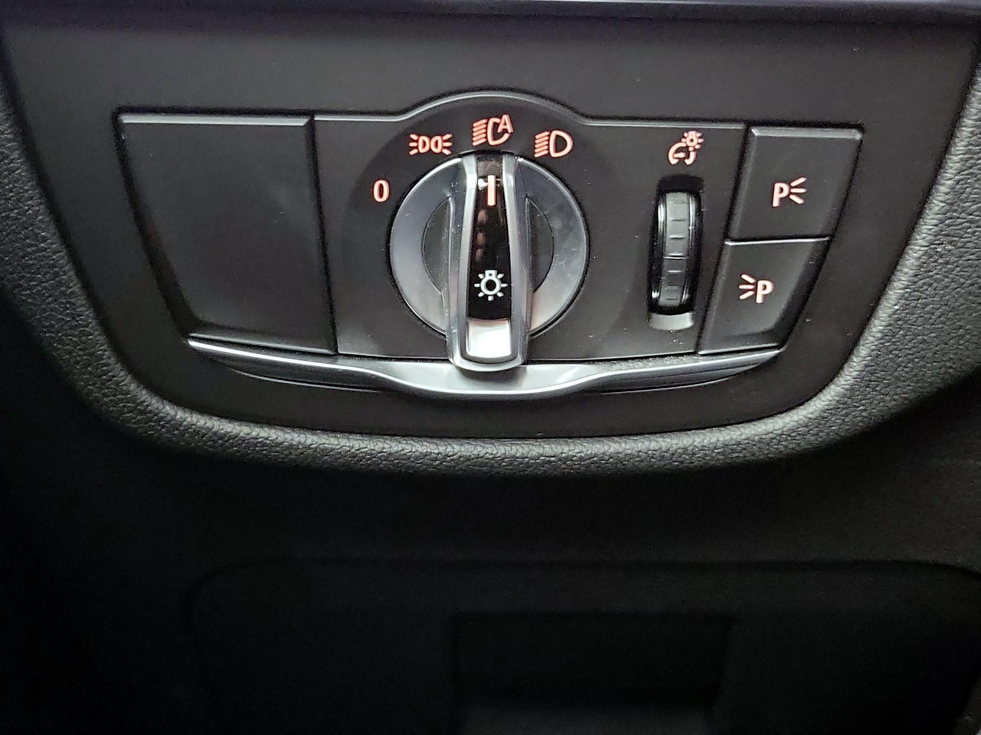 Thumbnail: 2023 BMW X3 - 13