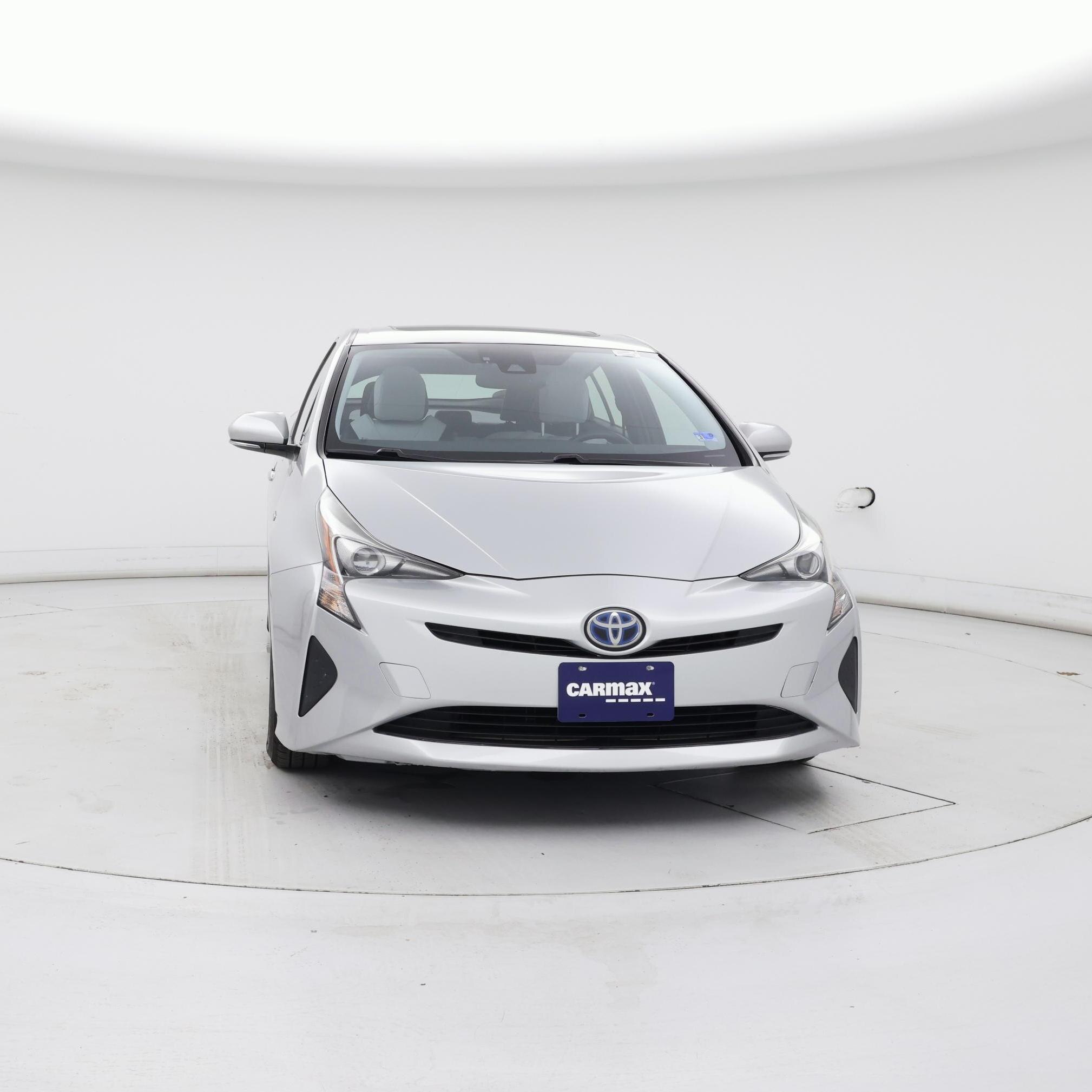 Thumbnail: 2017 Toyota Prius - 5