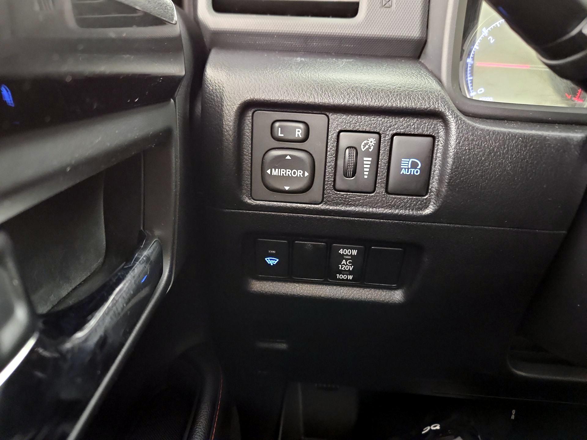 Thumbnail: 2021 Toyota 4Runner - 13